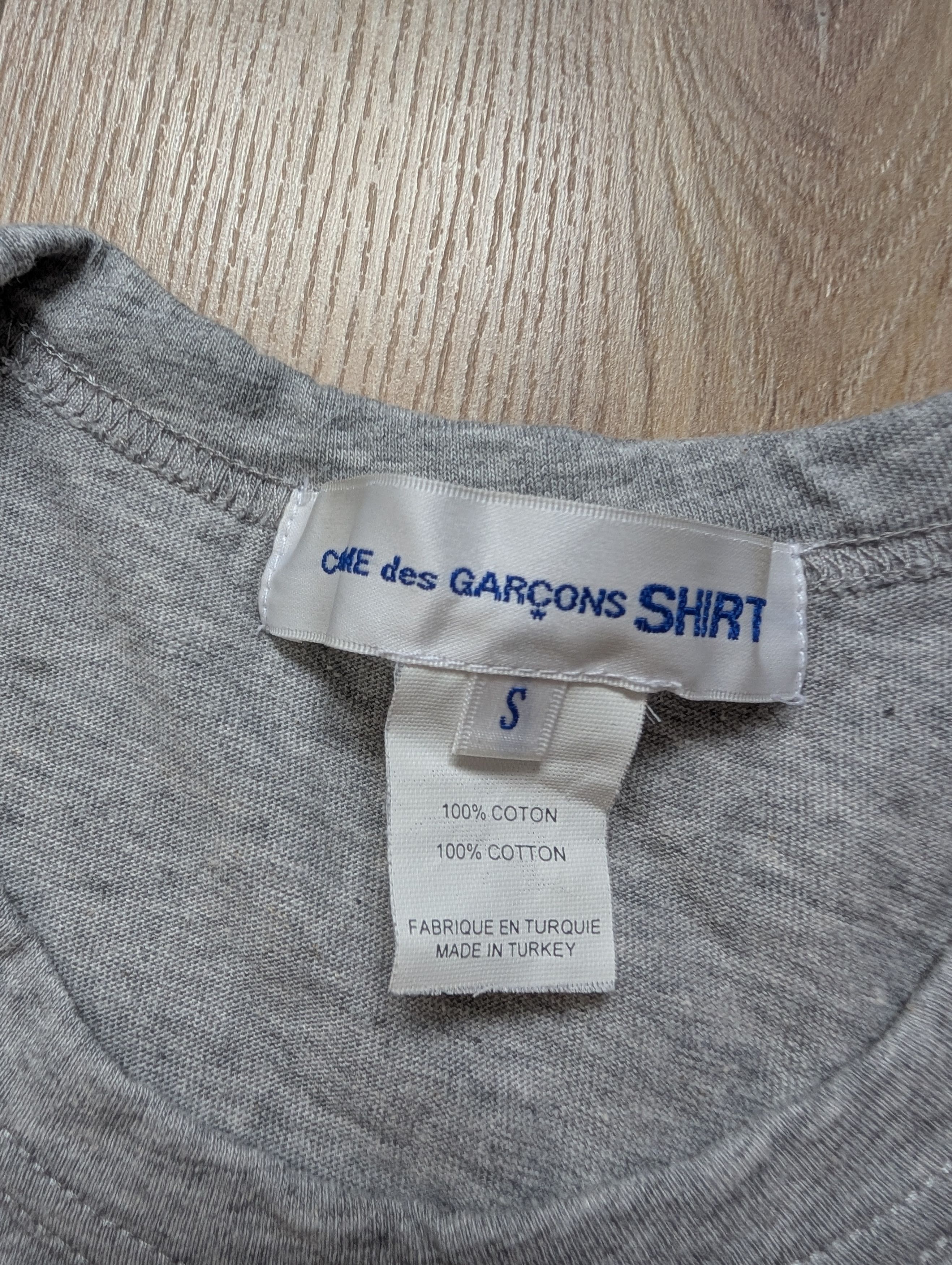 Comme des Garcons Comme des Garçons PLAY Grey Cotton T-Shirt Size US S / EU 44-46 / 1 - 3 Thumbnail