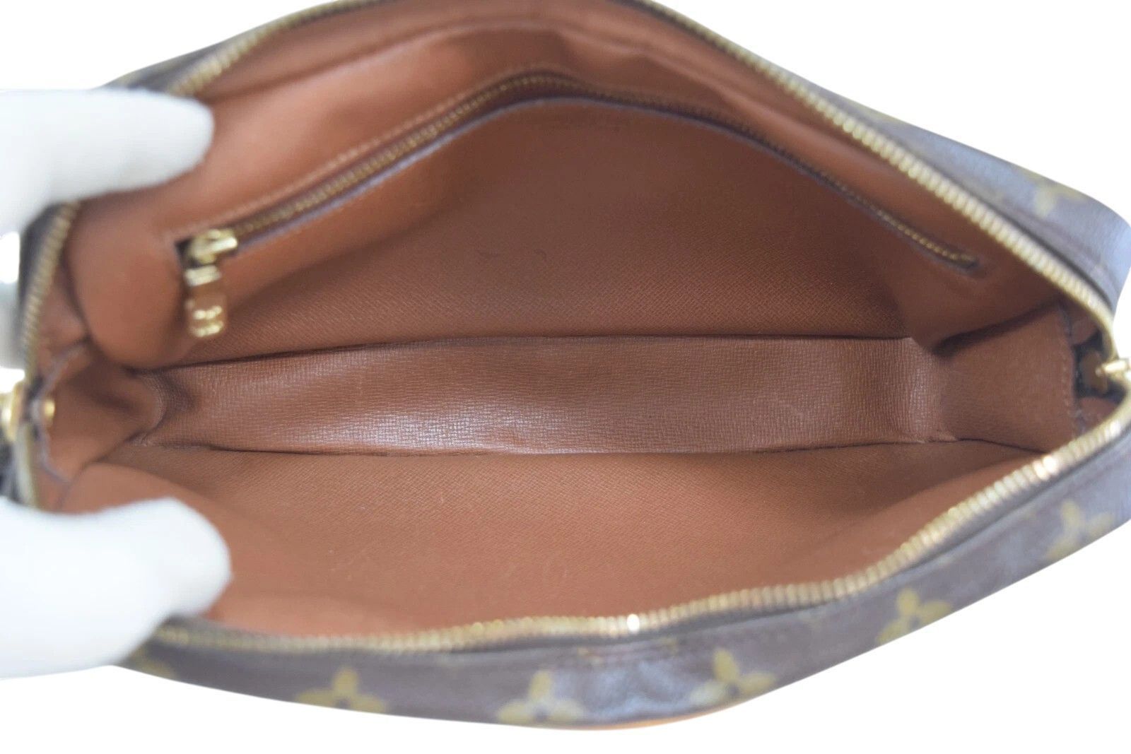 Louis Vuitton Louis Vuitton Marly Dragonne GM Clutch Bag Monogram M51825 Size ONE SIZE - 13 Thumbnail