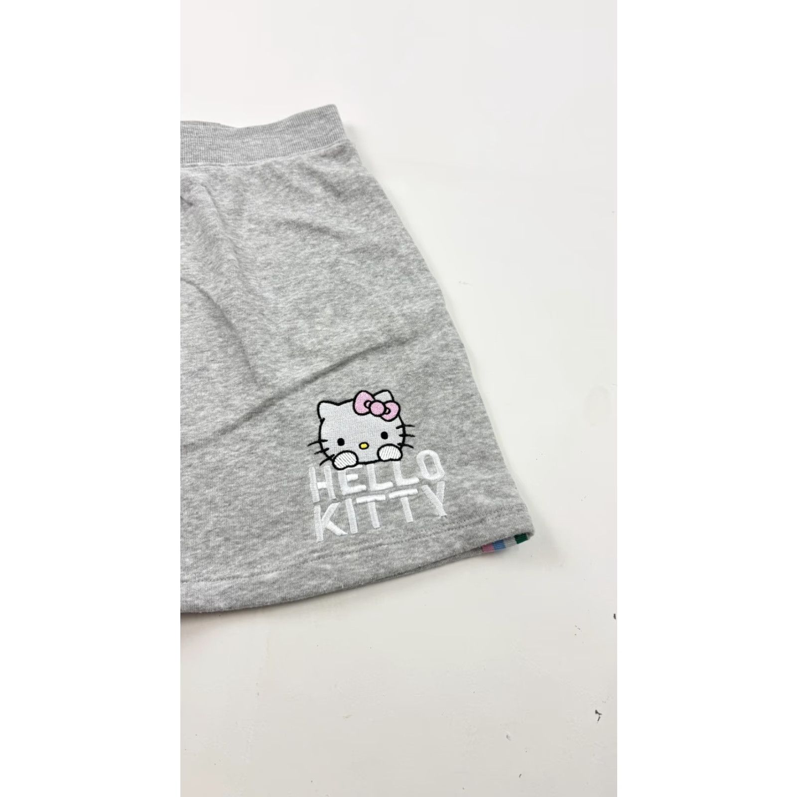 Vintage Hello Kitty Skirt Girls L Gray Rainbow Stripe Drawstring Lounge Sanrio Size 36" / US 14 / IT 50 - 2 Thumbnail