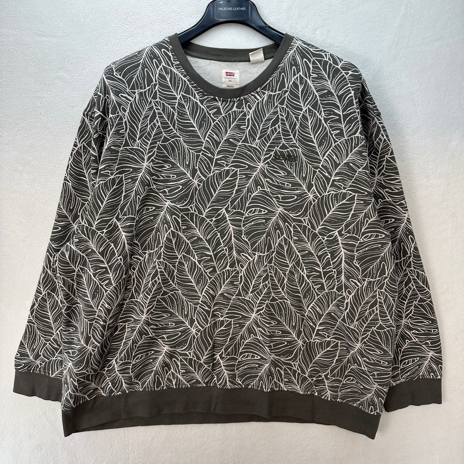 Levi's Levi's Men's Relaxed 3XL Olive Green Leaf Pattern Crewneck Size US XXL / EU 58 / 5 - 1 Thumbnail