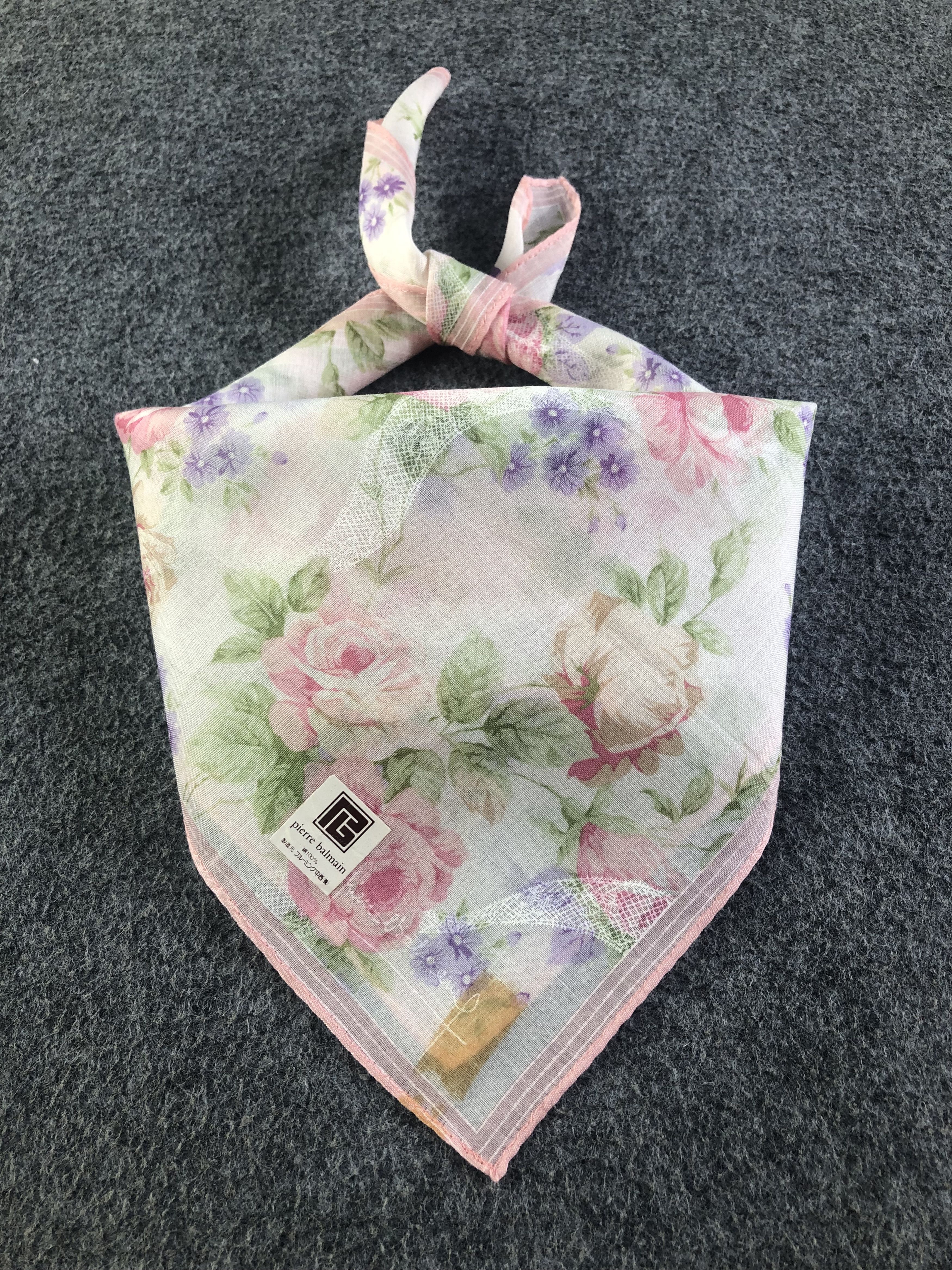 Pierre Balmain Pierre Balmain Handkerchief / Bandana / Neckerchief C482 Size ONE SIZE - 1 Thumbnail