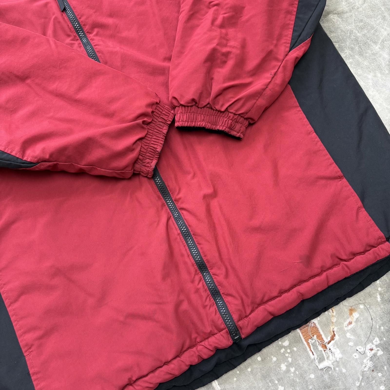 Nike Vintage Y2K Nike Team Arkansas Razorbacks Reversible Puffer Size US XL / EU 56 / 4 - 8 Thumbnail