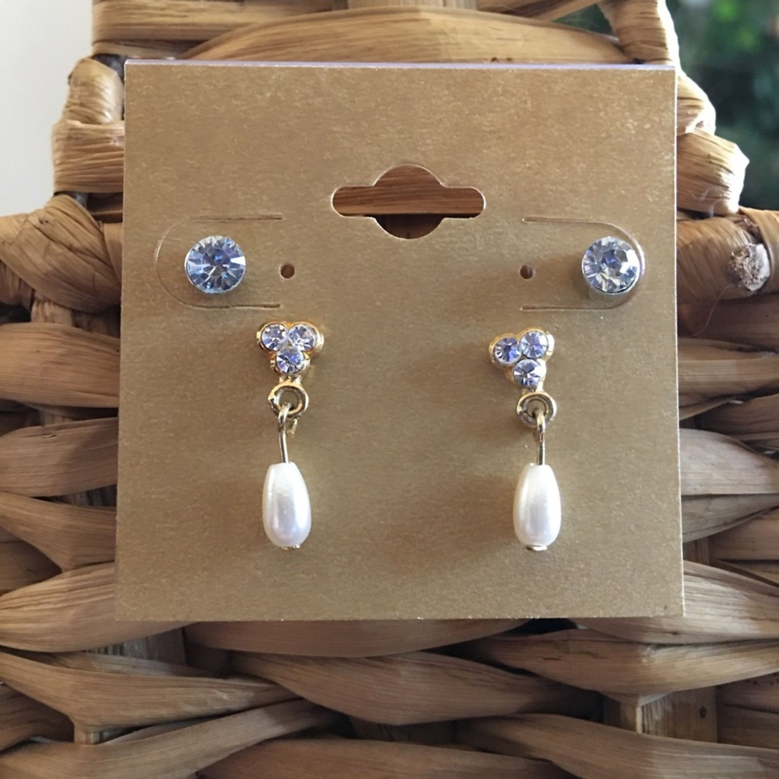 Vintage Vintage set of two pairs elegant style earrings Size ONE SIZE - 1 Thumbnail