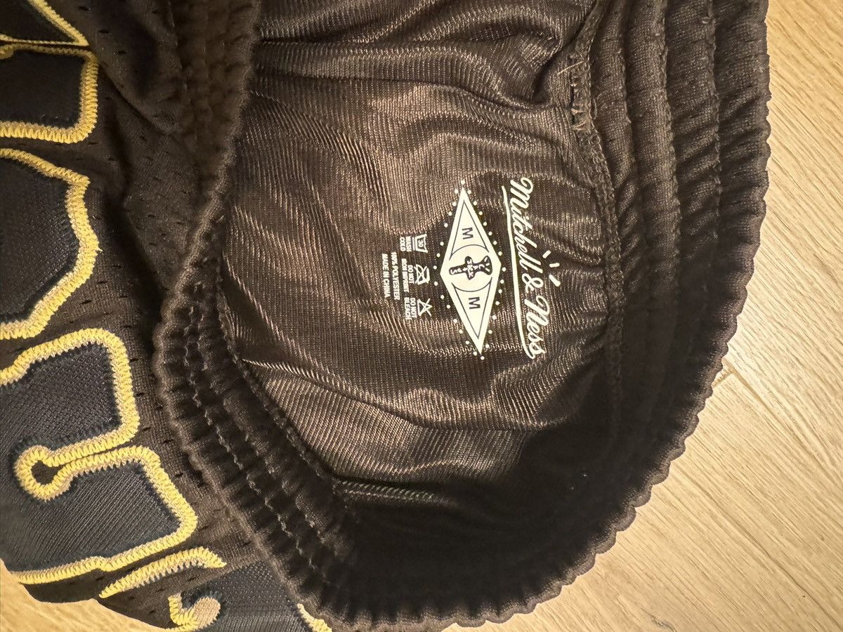 Travis Scott Cactus jack x college shorts Size US 31 - 3 Thumbnail