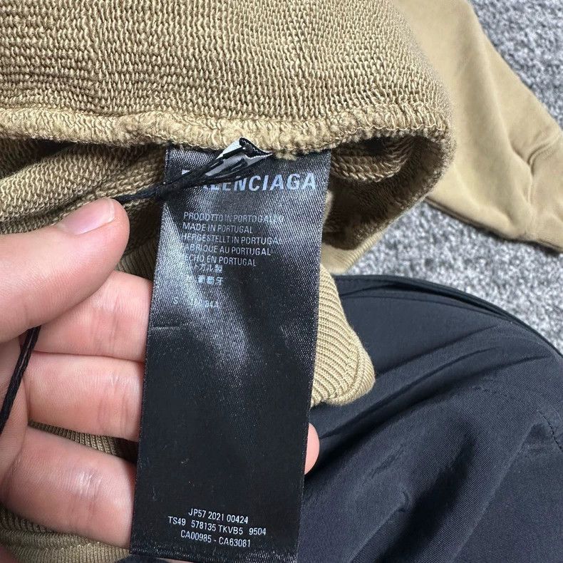Balenciaga Balenciaga Double B Embroidered Logo Hoodie Wheat Color Me Size US S / EU 44-46 / 1 - 4 Thumbnail