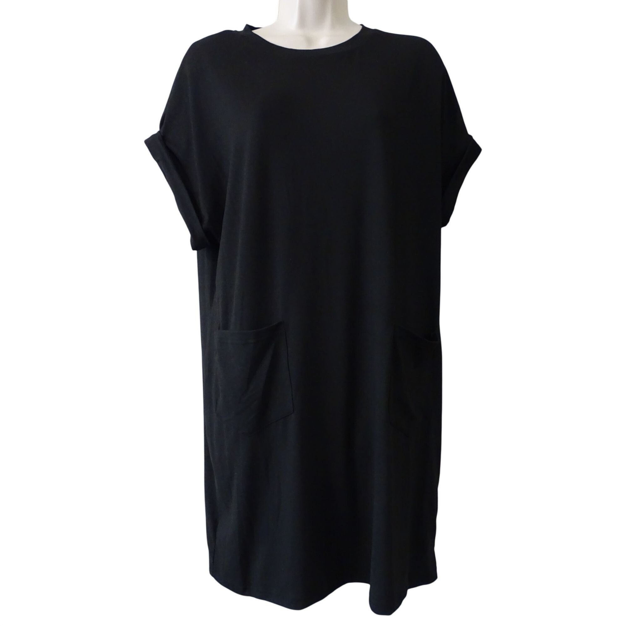 Shein Shein Black Pocket T-Shirt Dress Casual Short Sleeve Size M Size M / US 6-8 / IT 42-44 - 1 Thumbnail