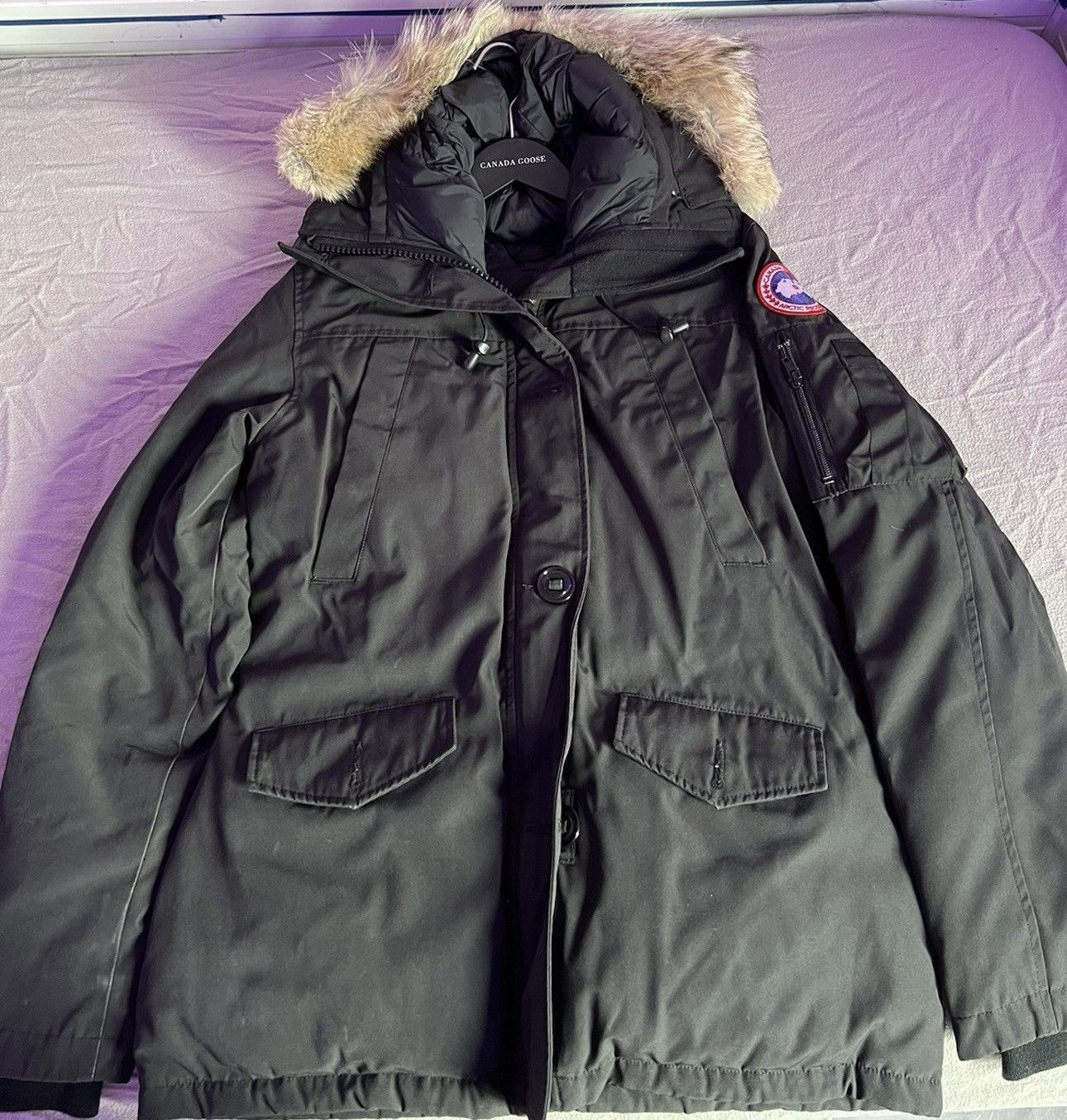 Canada Goose Montebello Parka Size M / US 6-8 / IT 42-44 - 1 Thumbnail