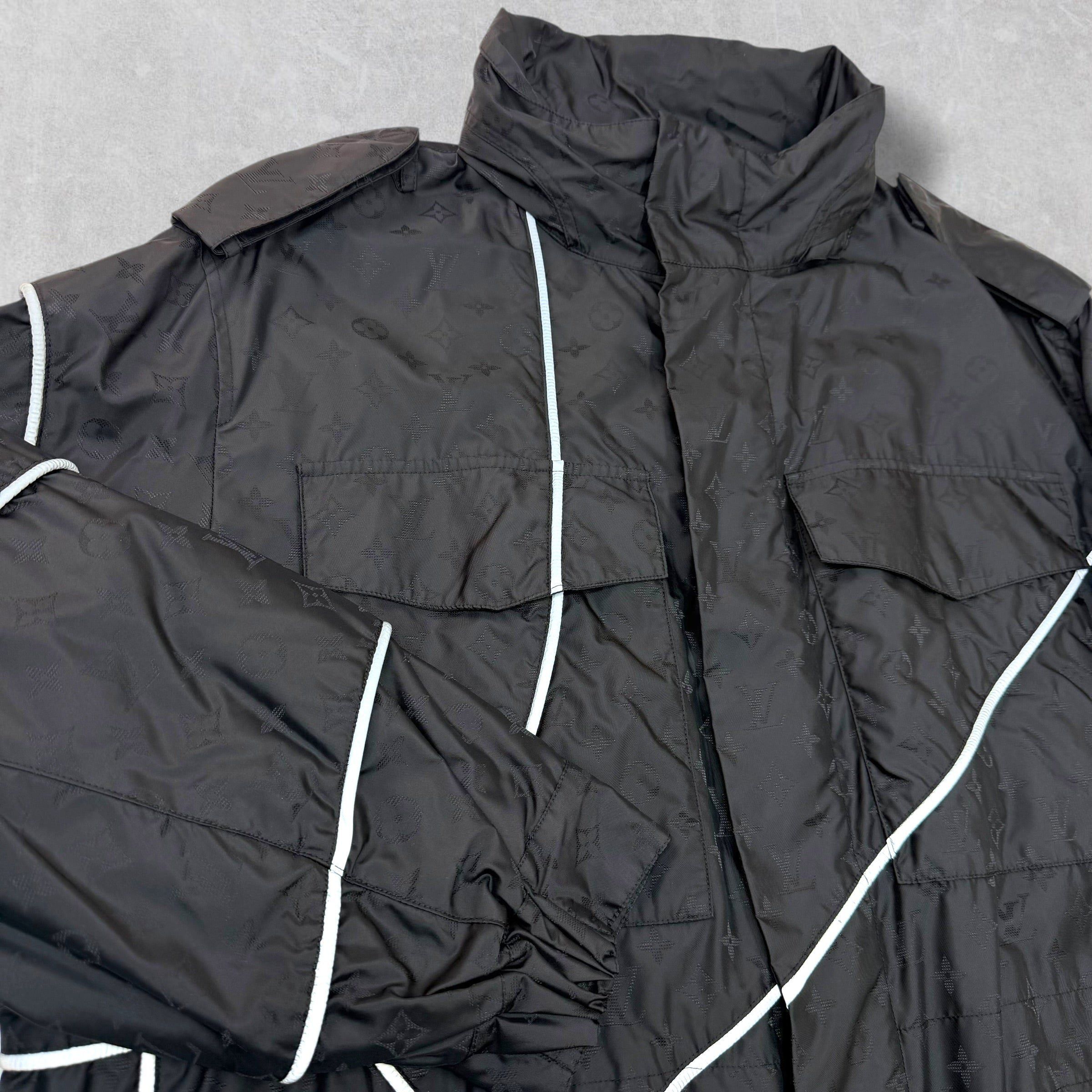 Louis Vuitton Louis Vuitton x NBA Monogram Parka 58 (XXXL) Size US XXL / EU 58 / 5 - 4 Thumbnail