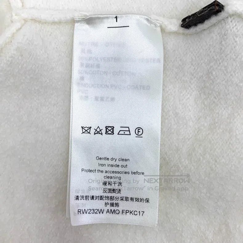 Louis Vuitton Louis Vuitton 23 crew-neck, single-breasted, long-sleeved, Size XS / US 0-2 / IT 36-38 - 6 Thumbnail