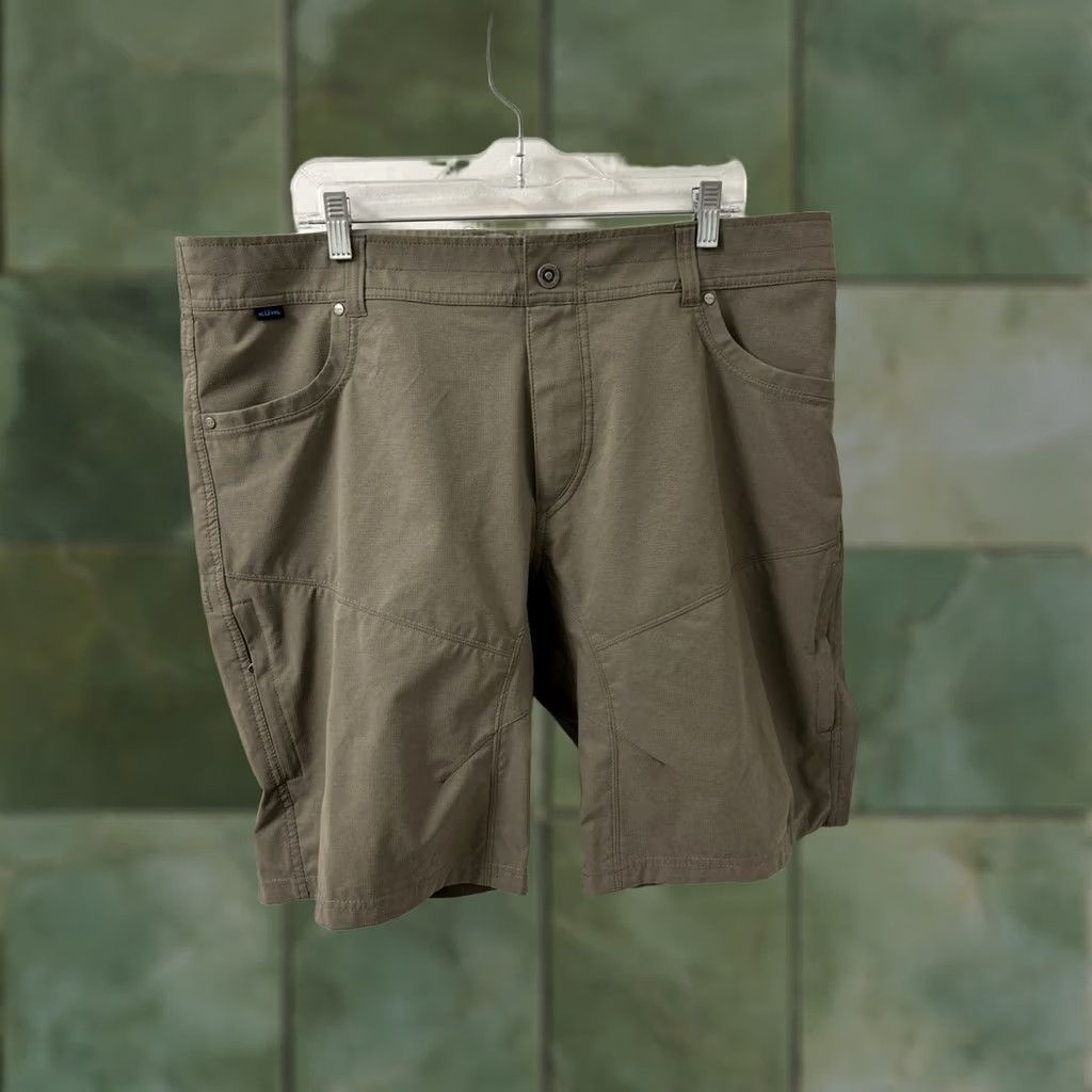 Vintage VINTAGE KUHL Silencr Kargo Shorts Mens Sz 40 Tan Khaki Ripstop Hiking Outdoor 10" 5230 Size US 40 / EU 56 - 1 Thumbnail
