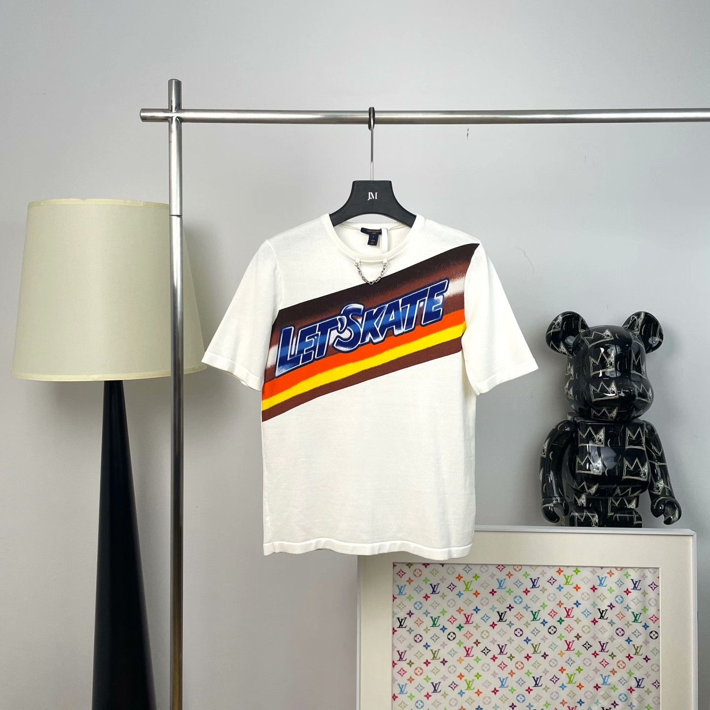 Louis Vuitton Louis Vuitton Printed T-Shirt S Women Size S / US 4 / IT 40 - 1 Thumbnail