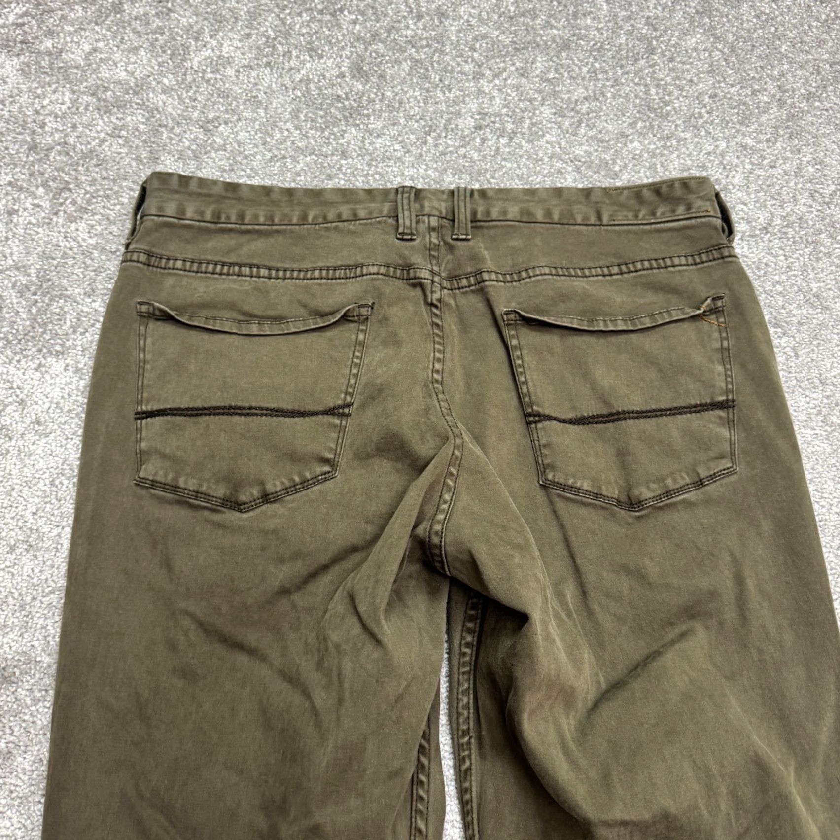 Tommy Bahama Tommy Bahama Chino Pants 5-Pocket Straight Leg Mens 34x32 Olive Green Casual Workwear Knit Cotton Obvious 5-Pocket Design Size US 34 / EU 50 - 4 Thumbnail