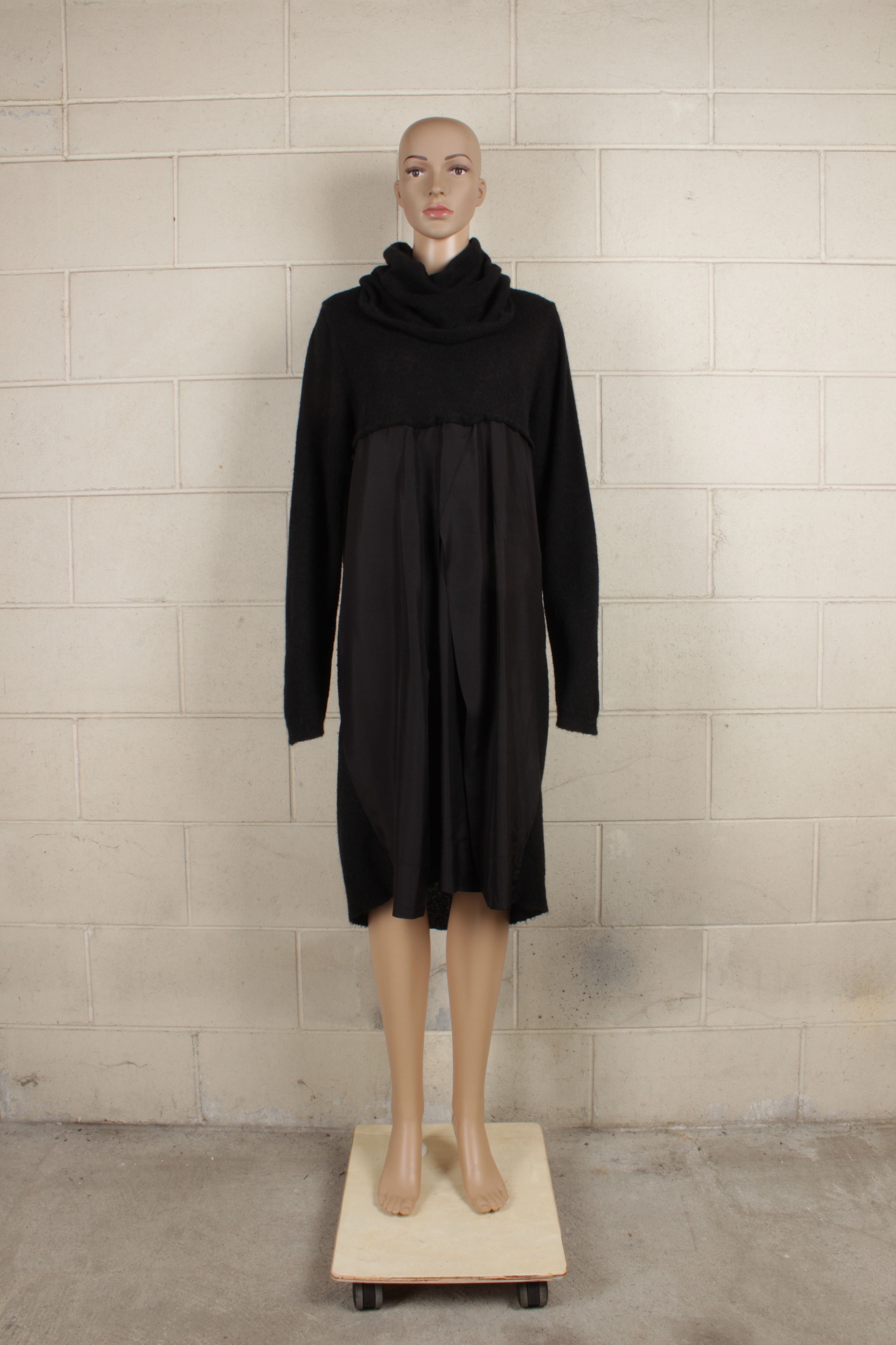 Marina Rinaldi Wool/Alpaca/Silk Knit Dress with Silk Front Panel Size M / US 6-8 / IT 42-44 - 1 Thumbnail