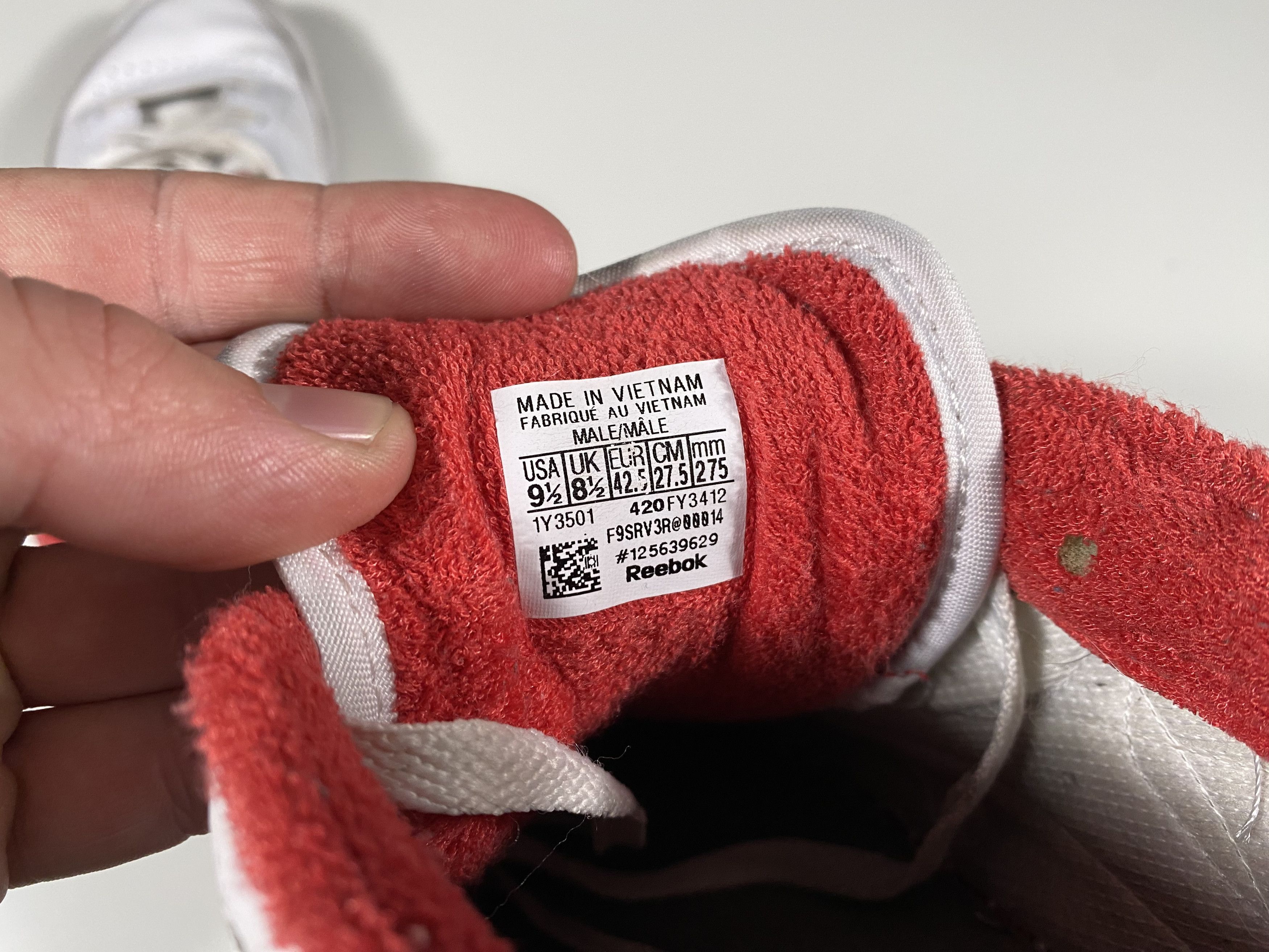 Eric Emanuel × Reebok Reebok x Eric Emanuel Club C 85 White / Red Size US 9.5 / EU 42-43 - 6 Thumbnail