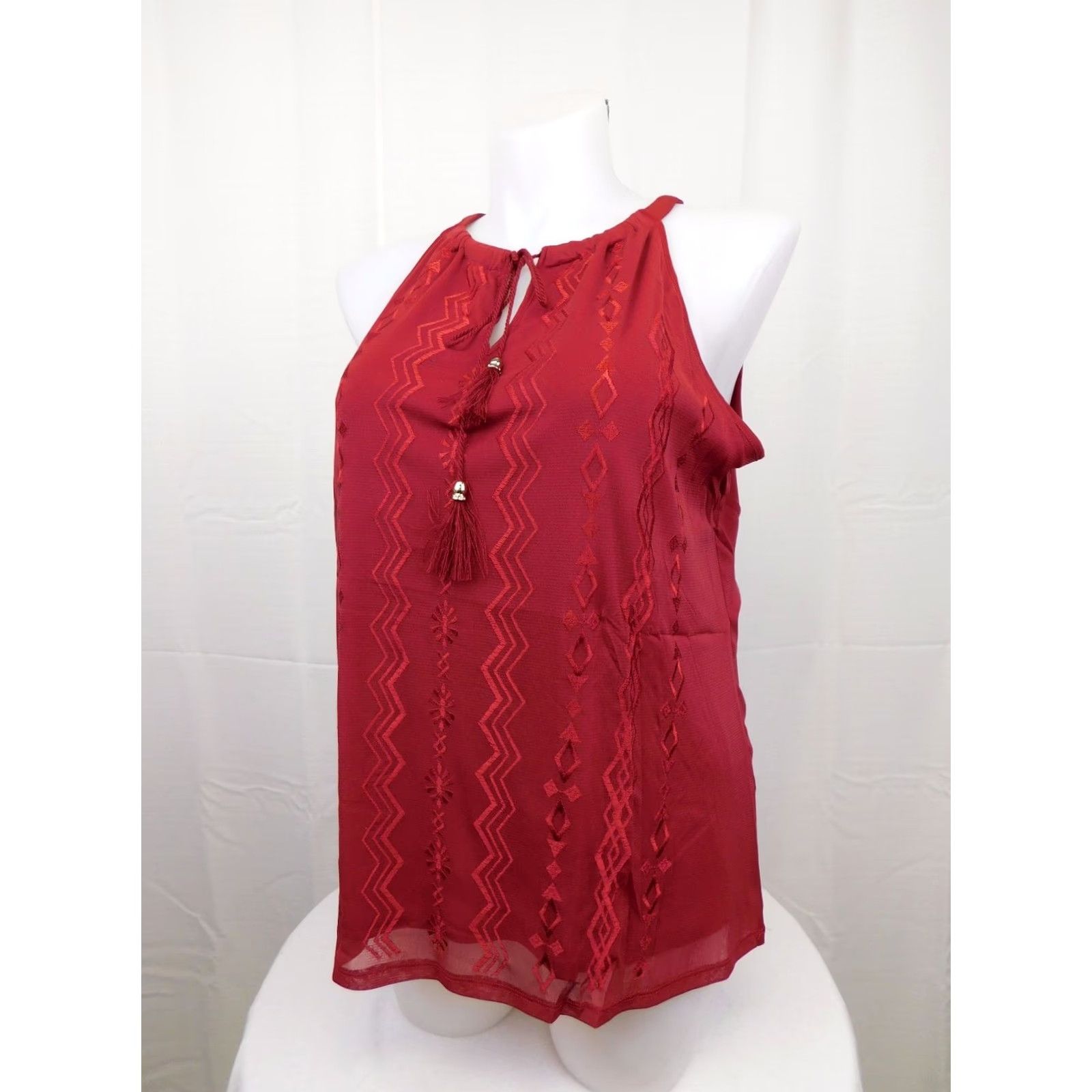 Vintage INC International Concepts Halter Top 1X Blouse Sleeveless Embroidered Tassel Red Nylon Geometric 90s? Size XL / US 12-14 / IT 48-50 - 2 Thumbnail
