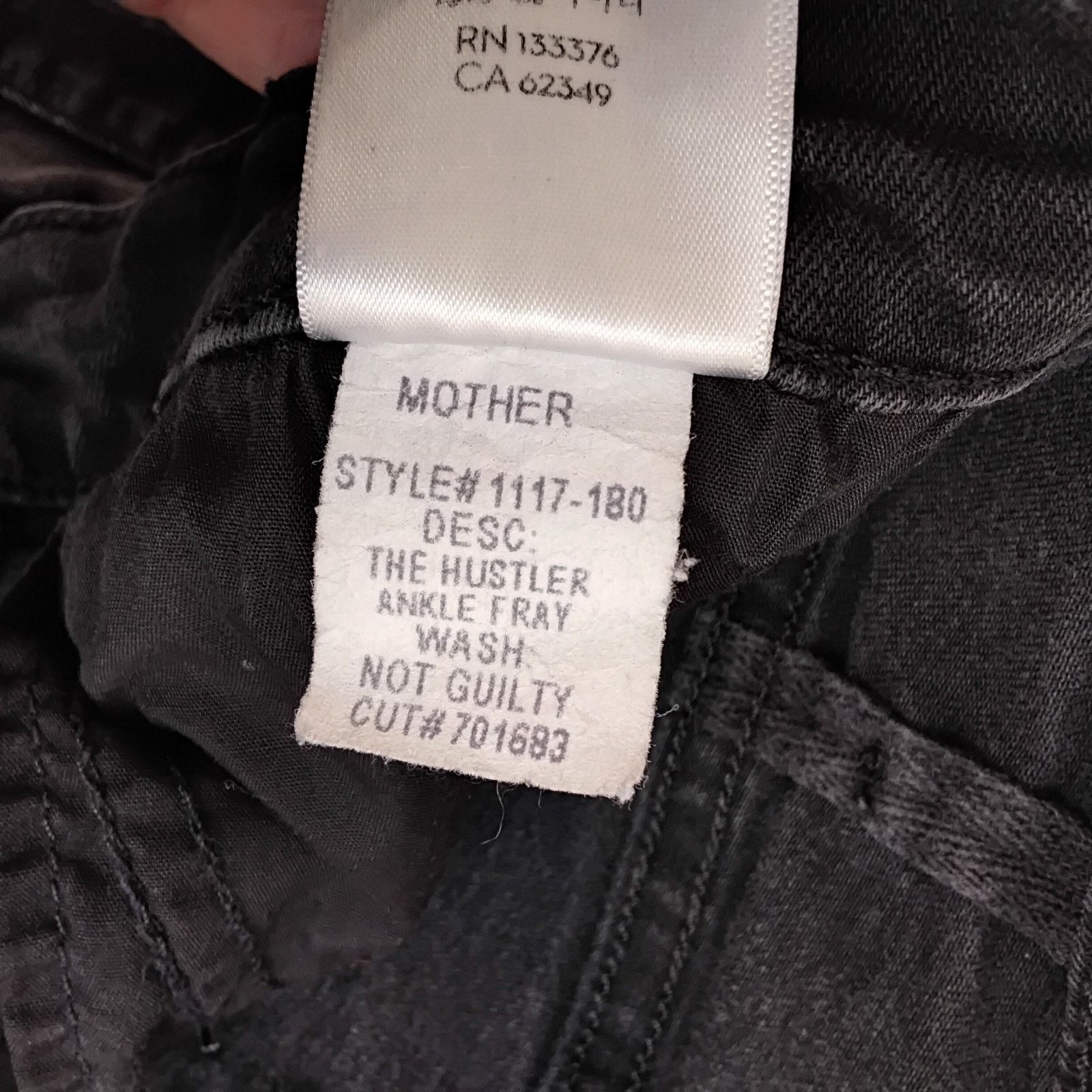 MOTHER Mother The Hustler Ankle Fray Jeans Women's 25x25 Black Wash Size 25" / US 0 / IT 36 - 10 Thumbnail