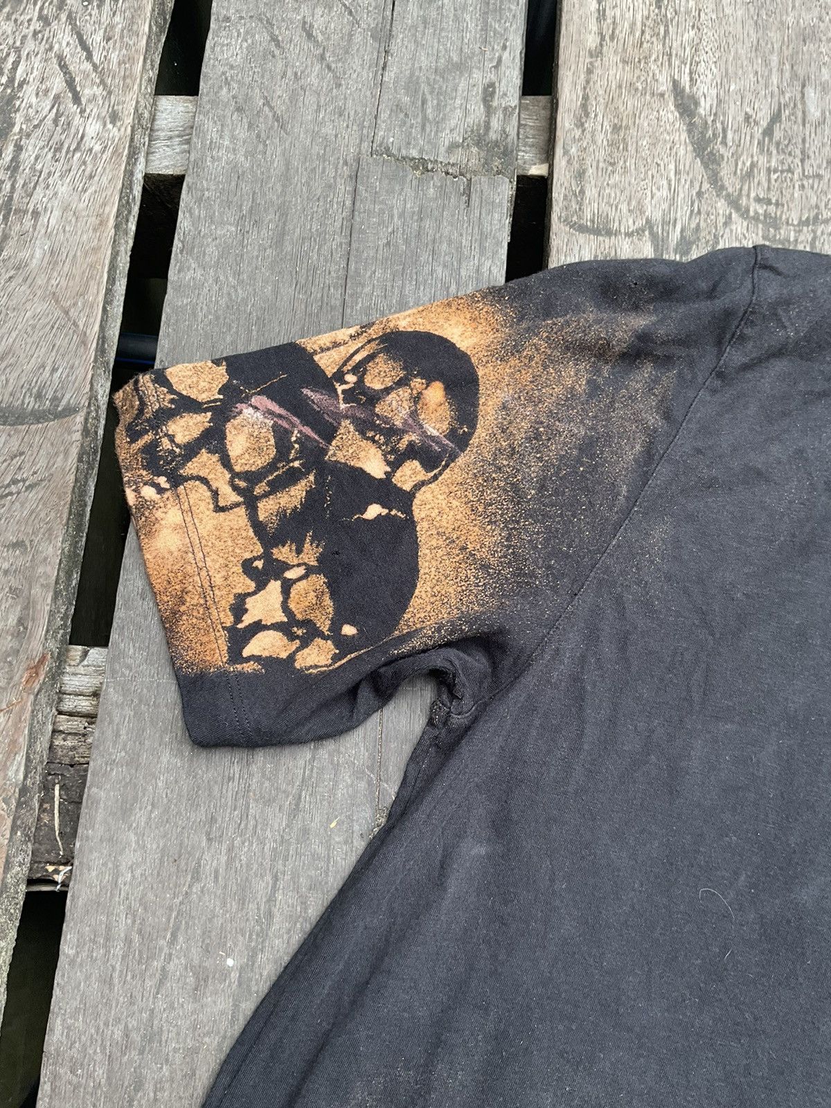 Helmut Lang Rare assymetry helmut lang acid wash skull Size US L / EU 52-54 / 3 - 5 Thumbnail