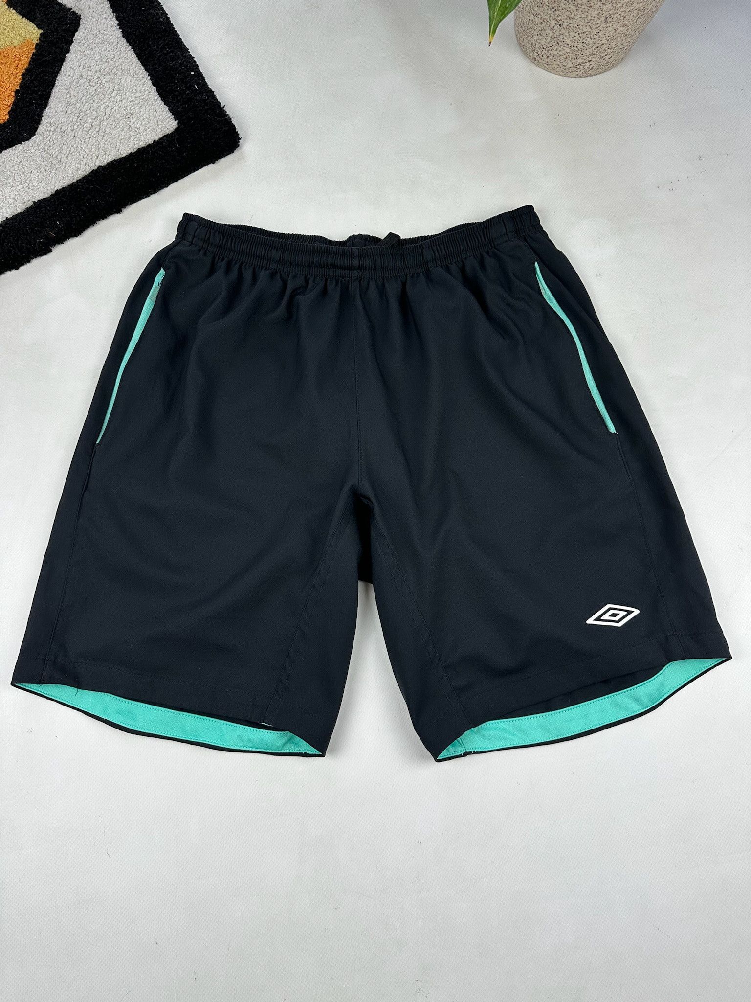 Umbro × Vintage Mens vintage Umbro shorts rare streetwear y2k Size US 30 / EU 46 - 4 Thumbnail