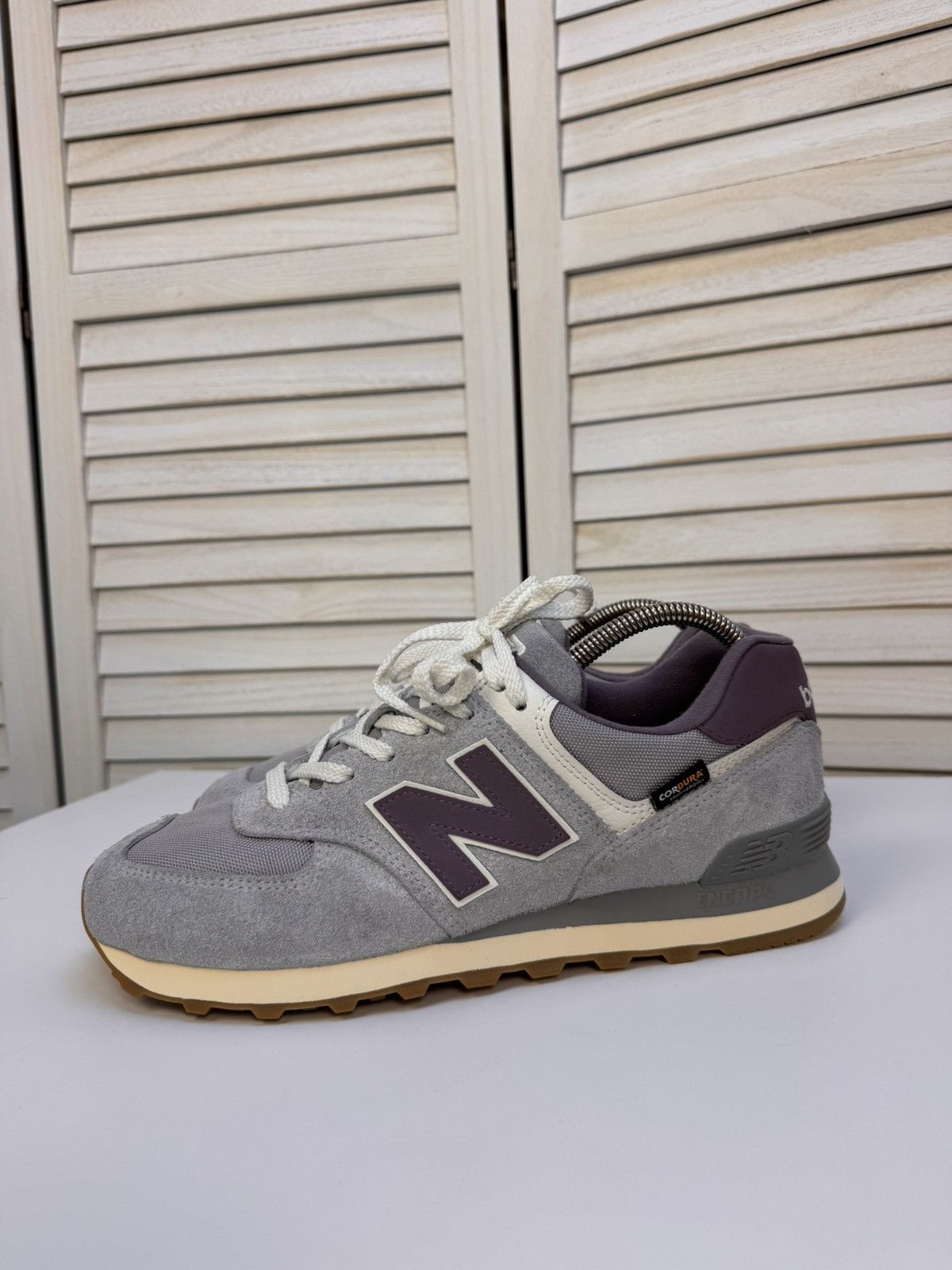 New Balance New Balance 574 Sneakers Grey / Purple (U574YGD) Men's Size US 10 / EU 43 - 4 Thumbnail