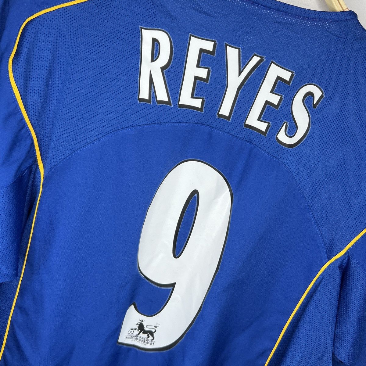 Nike × Vintage Arsenal London 2005-2006 Reyes 9 Nike Football Jersey Size US XL / EU 56 / 4 - 10 Thumbnail