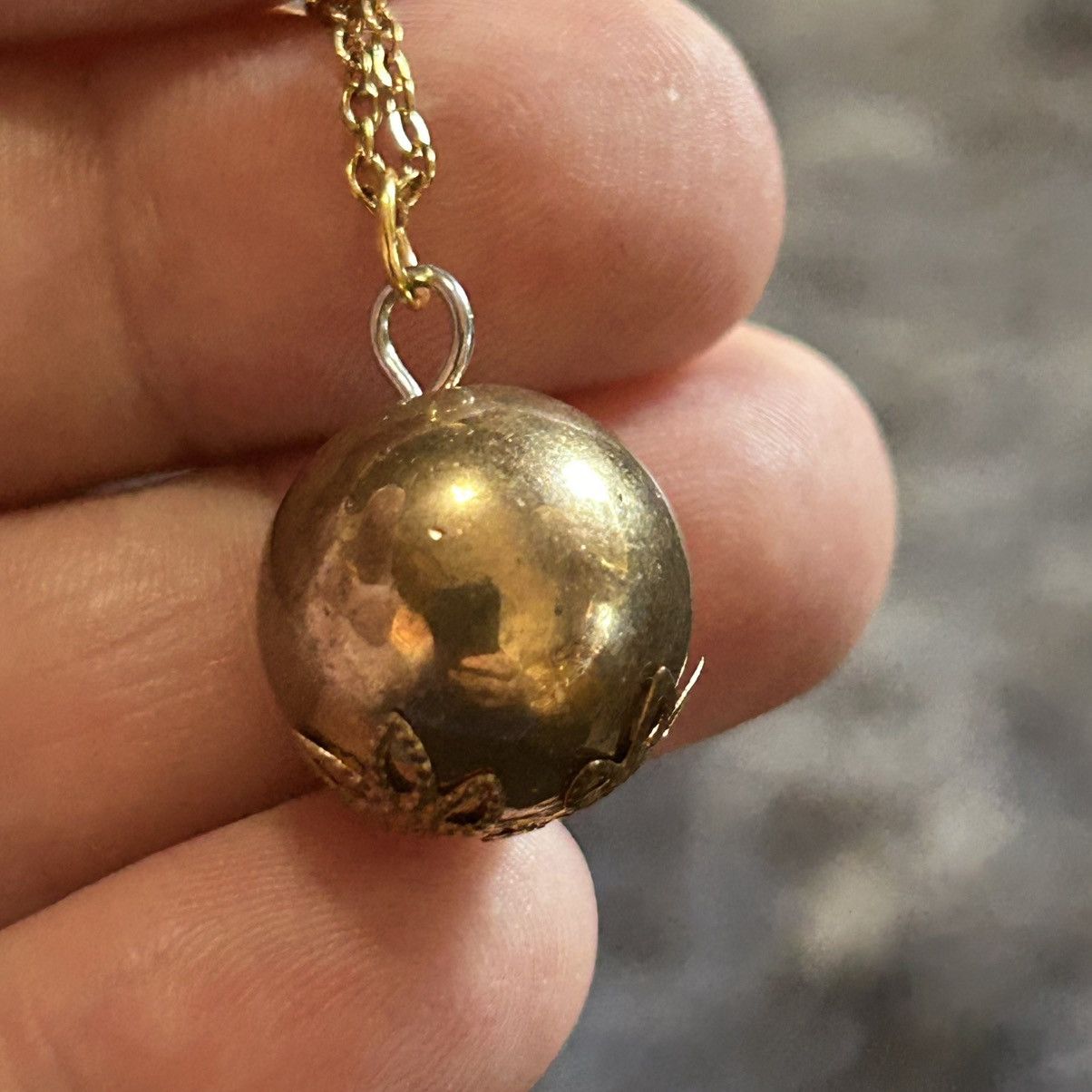 Handmade Handcrafted vintage bead capped gold metal ball necklace Size ONE SIZE - 5 Thumbnail