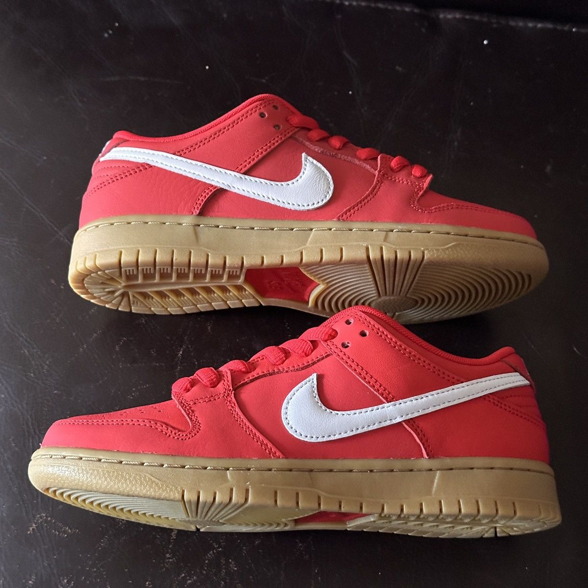 Nike SB Dunk Low Pro ISO University Red Gum FJ1674 600