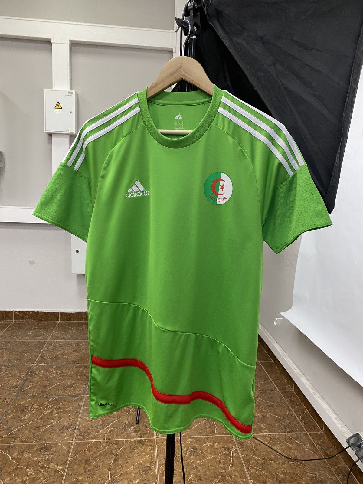 Adidas 🇩🇿 Y2K 2015 Adidas Algeria Soccer Jersey T-Shirt Retro Retro Size US M / EU 48-50 / 2 - 1 Thumbnail