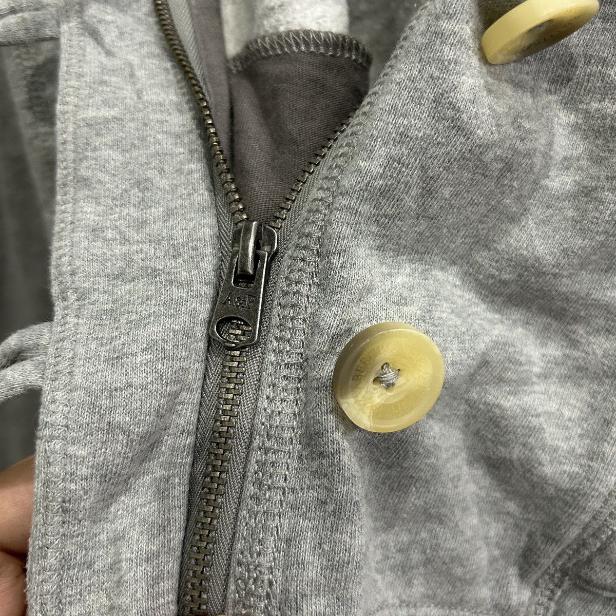 Abercrombie & Fitch Vintage Abercrombie & Fitch Sweatshirt Y2K style Size XS / US 0-2 / IT 36-38 - 5 Thumbnail