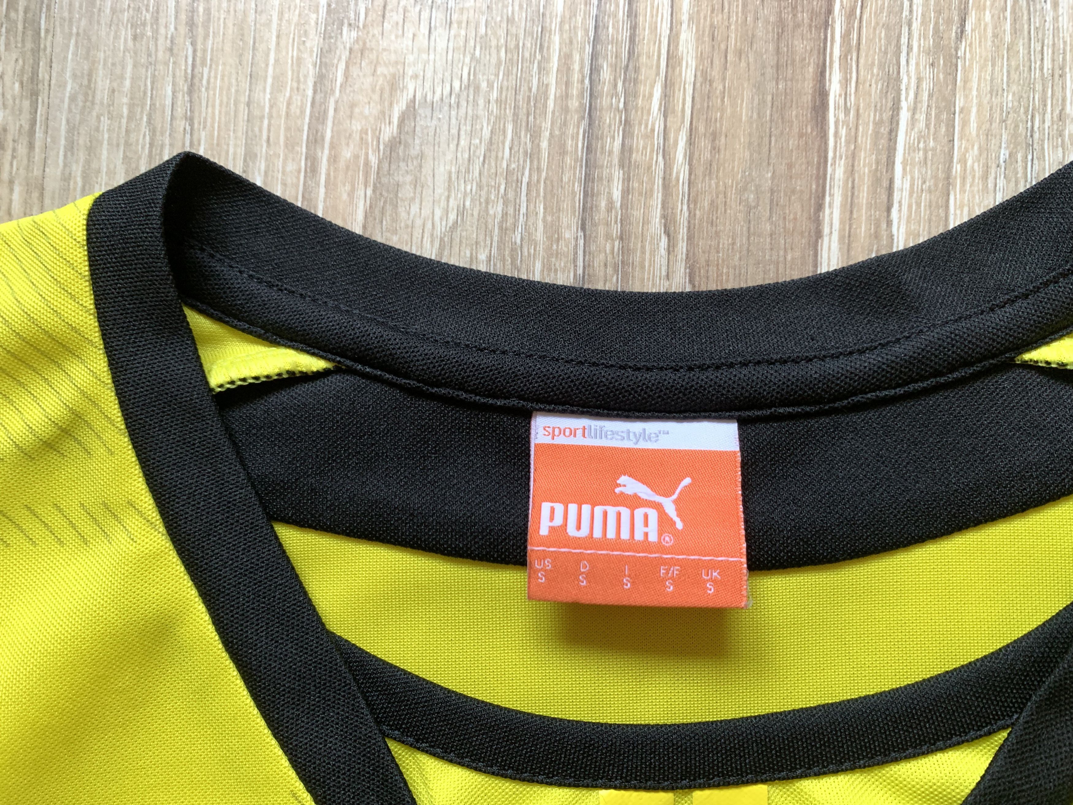Puma × Vintage Vintage Puma Borussia Dortmund Football Jersey #11 Reus Size US S / EU 44-46 / 1 - 8 Thumbnail