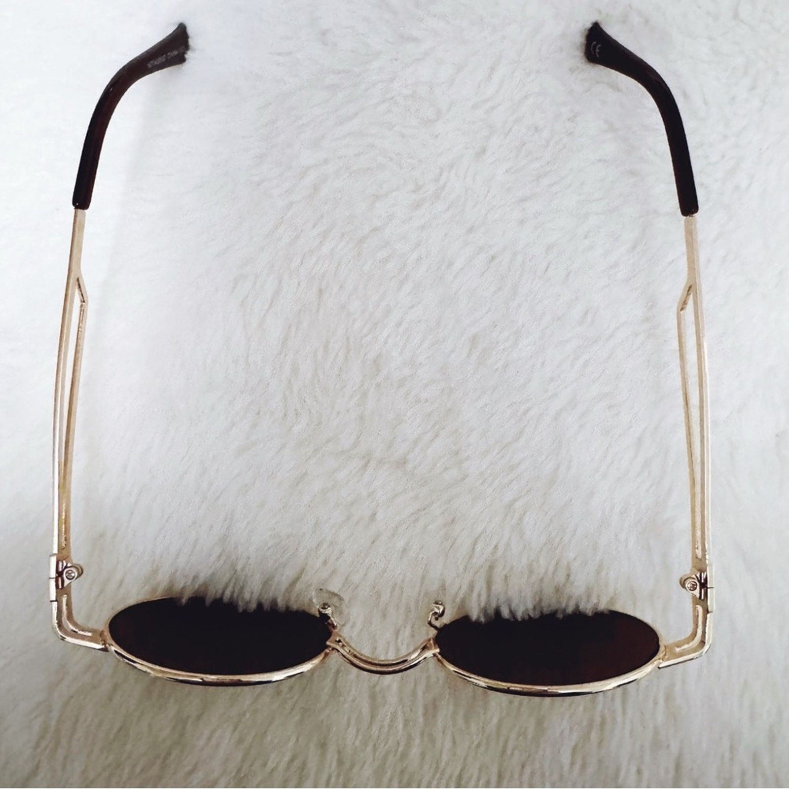 Other Betsy Brown Round Sunglasses Size ONE SIZE - 5 Thumbnail