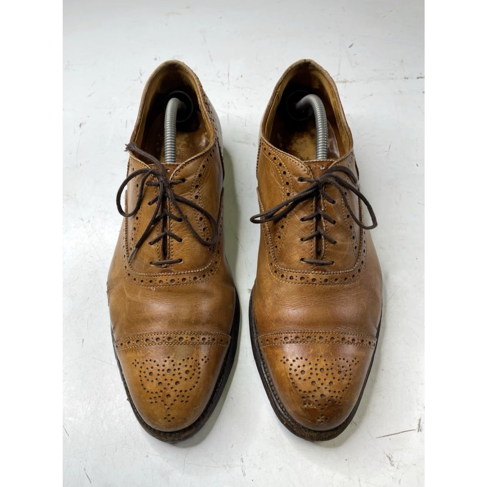 Alden Alden Dress Shoes Oxford Cap Toe Medallion Brown 11.5 B/D Men Shoes Leather Brown Cap Toe Medallion Oxford Dress Shoes 11.5 B/D Mens Size ONE SIZE - 2 Thumbnail