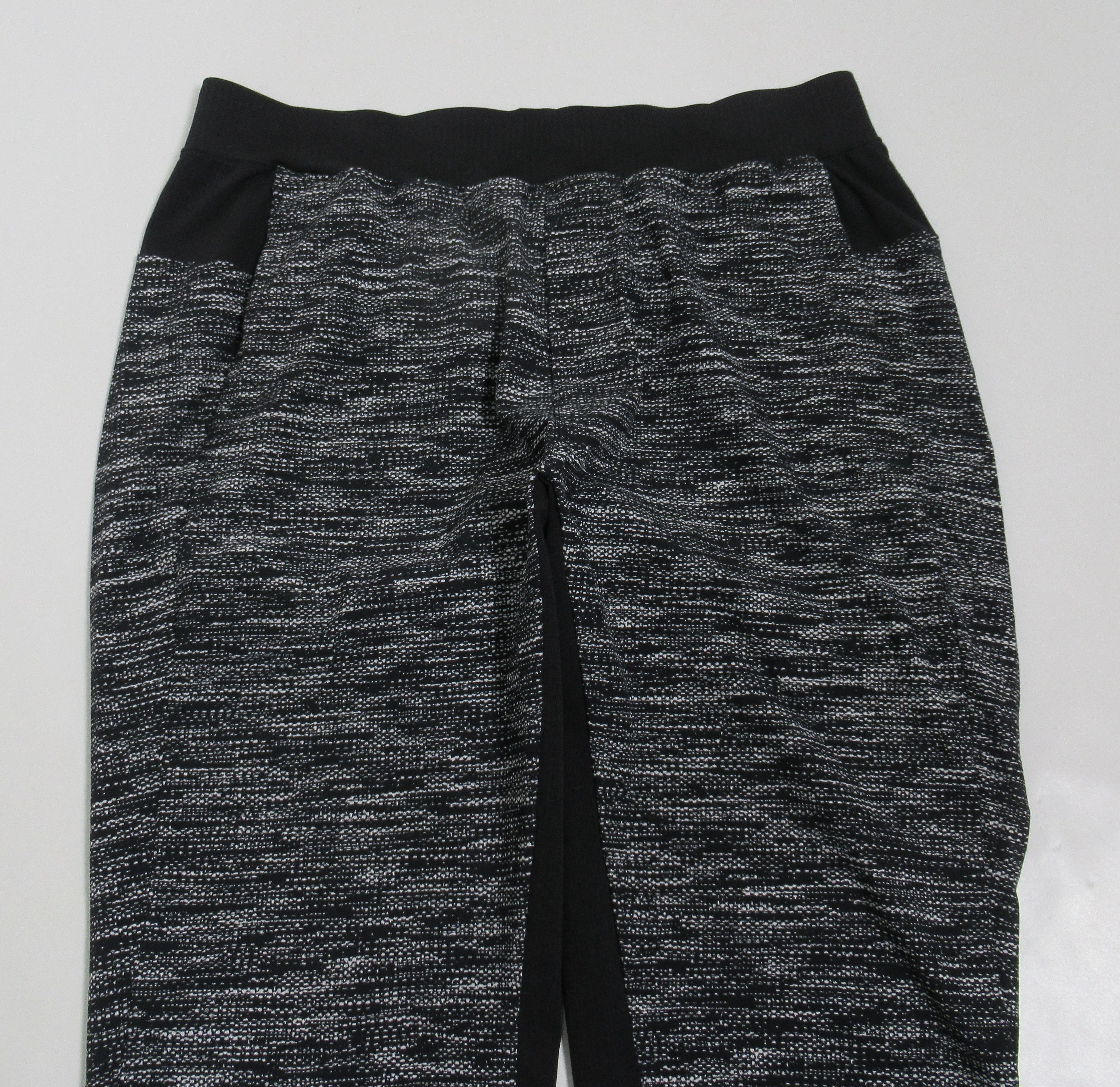 Lululemon Lululemon Men's In Mind Pant All Court Texture White Black Size US 35 - 2 Thumbnail
