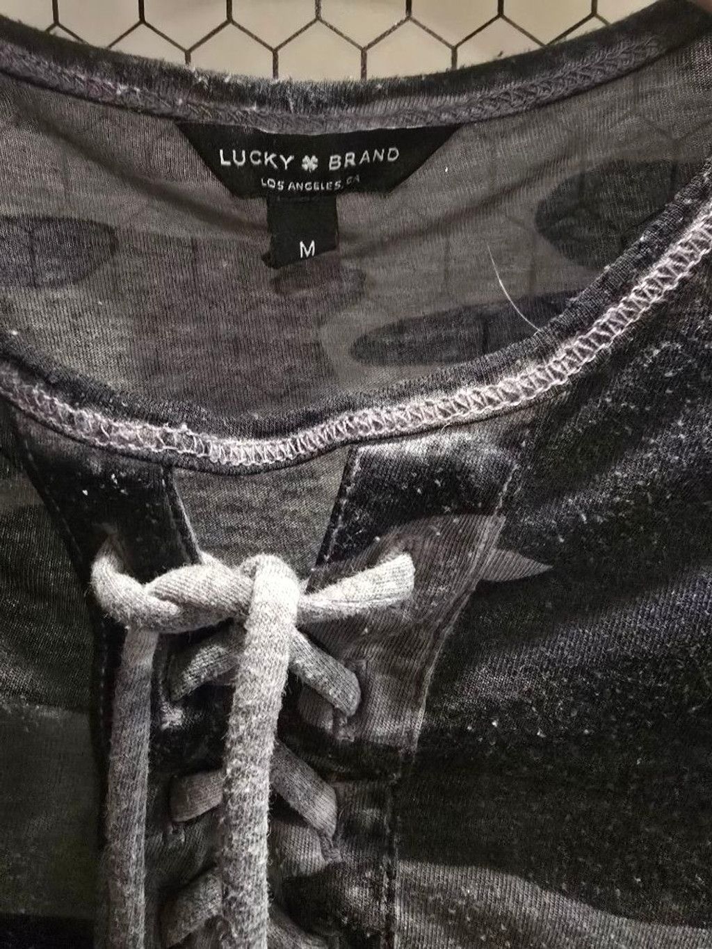 Lucky Brand Women's Lucky Brand Camo Lace-Up Short Sleeve Tee M Black Size M / US 6-8 / IT 42-44 - 5 Thumbnail