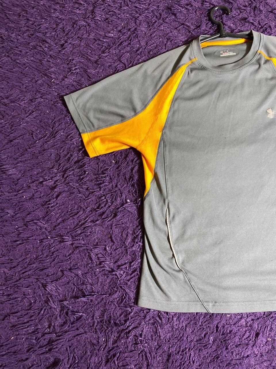 Under Armour × Vintage Men's Under Armour Small Heatgear T-Shirt 100% Size US M / EU 48-50 / 2 - 16 Thumbnail