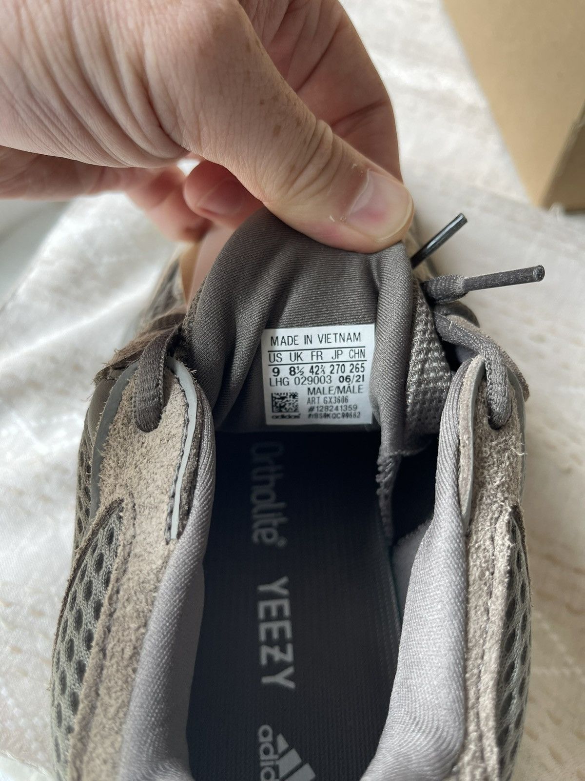 Adidas × Yeezy Adidas Yeezy 500 Size US 9 / EU 42 - 6 Thumbnail