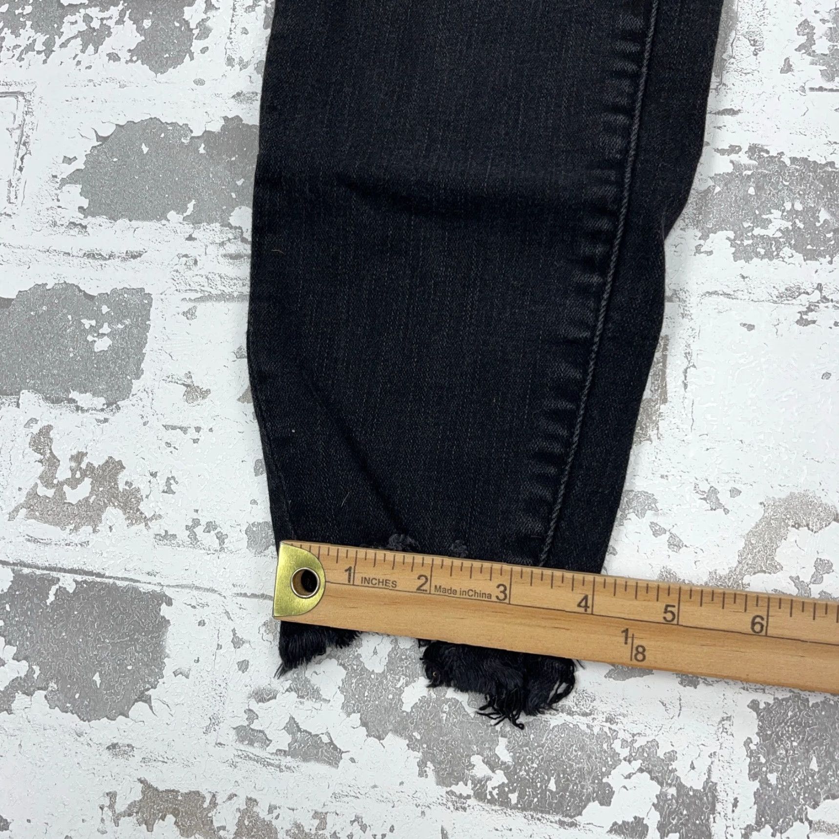 American Eagle Outfitters American Eagle Outfitters Jeans Women 8 Black High Rise Jegging Ripped Distressed Charcoal Wash 5-Pocket Denim Pant Size 30" / US 8 / IT 44 - 7 Thumbnail