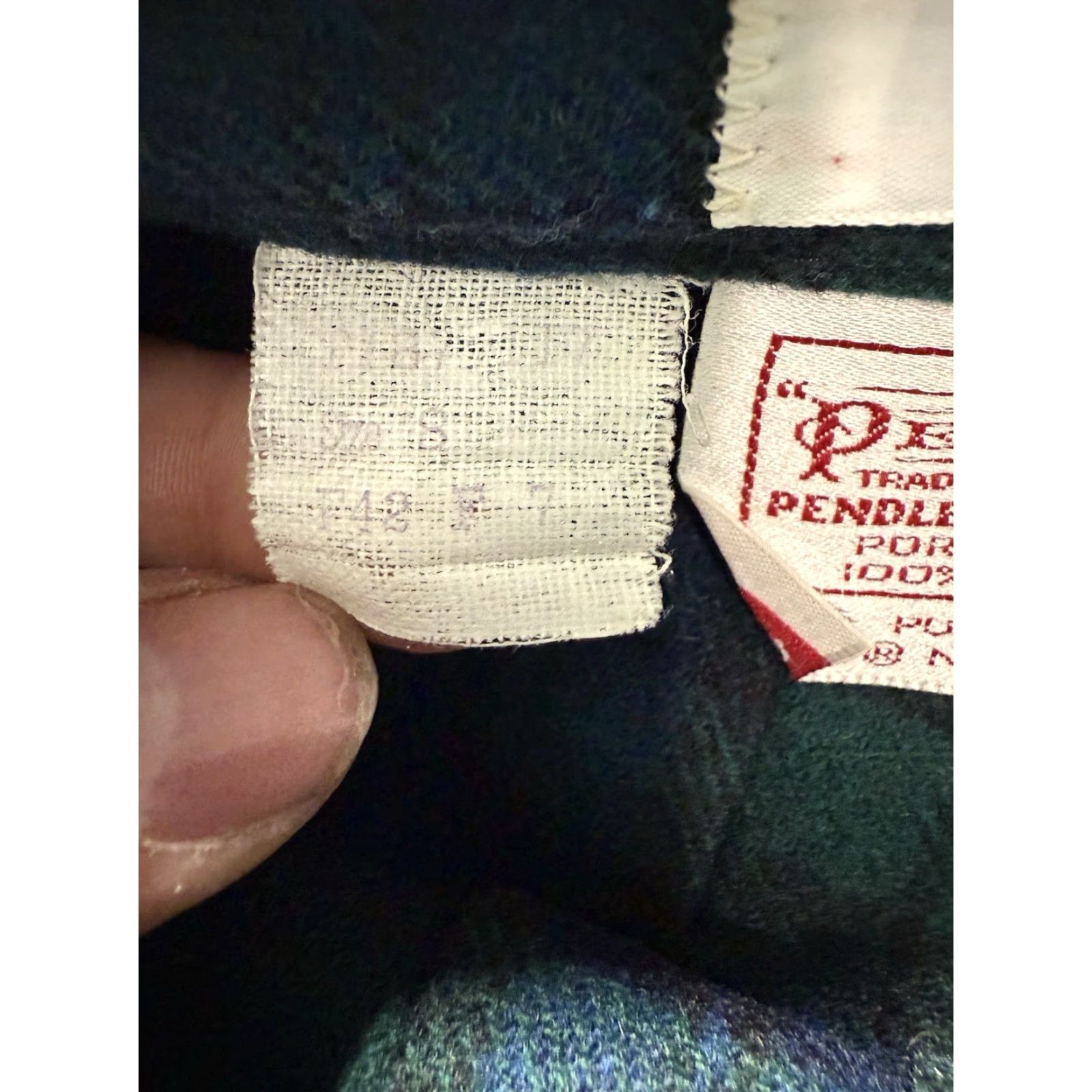 Pendleton VINTAGE Pendleton Skirt Midi Wool Plaid Tartan Green Black Pleated Button 8 Women Size 30" / US 8 / IT 44 - 5 Thumbnail