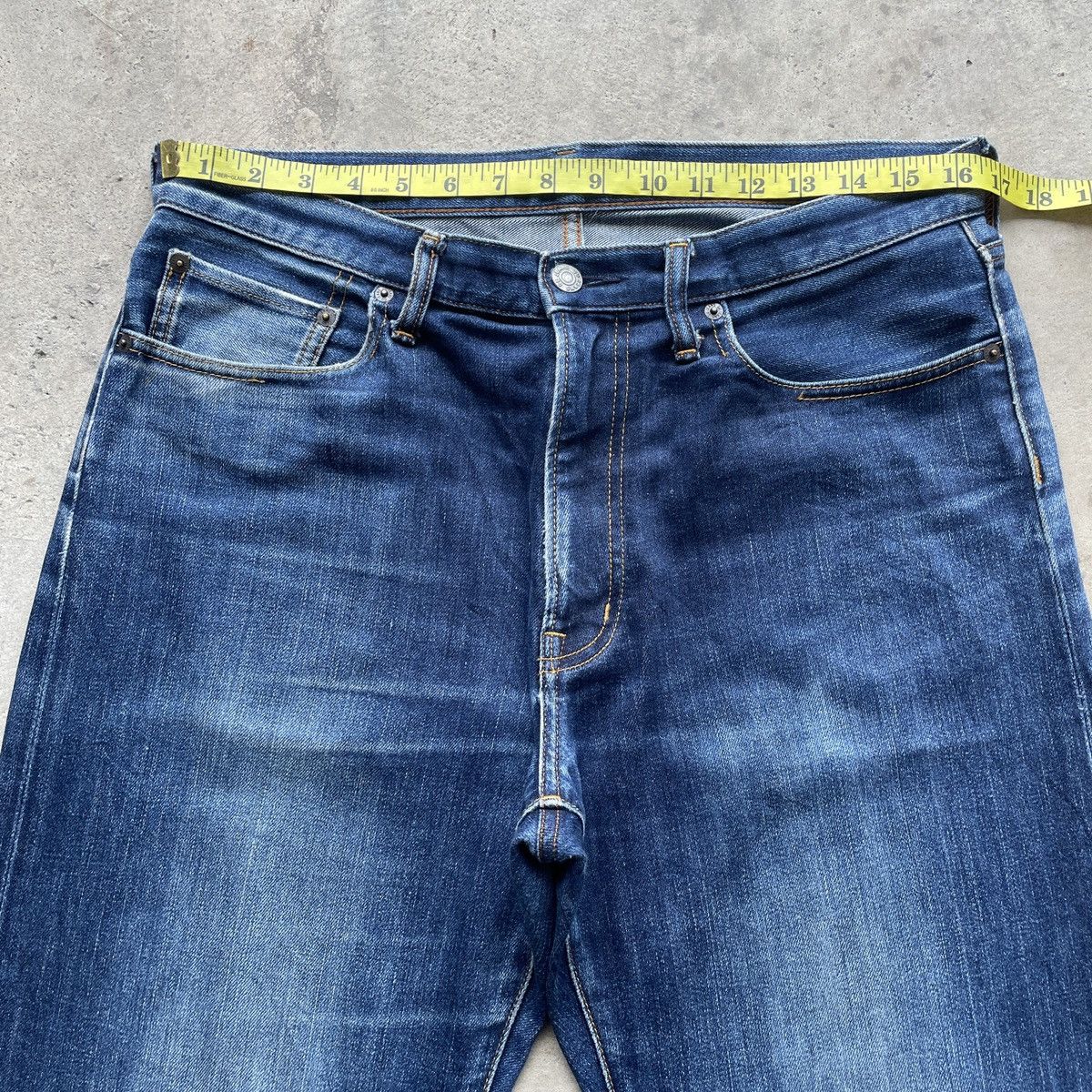 Japanese Brand Japanese Brand GU Distressed Faded Jeans Denim Pants W33 Size US 33 - 5 Thumbnail