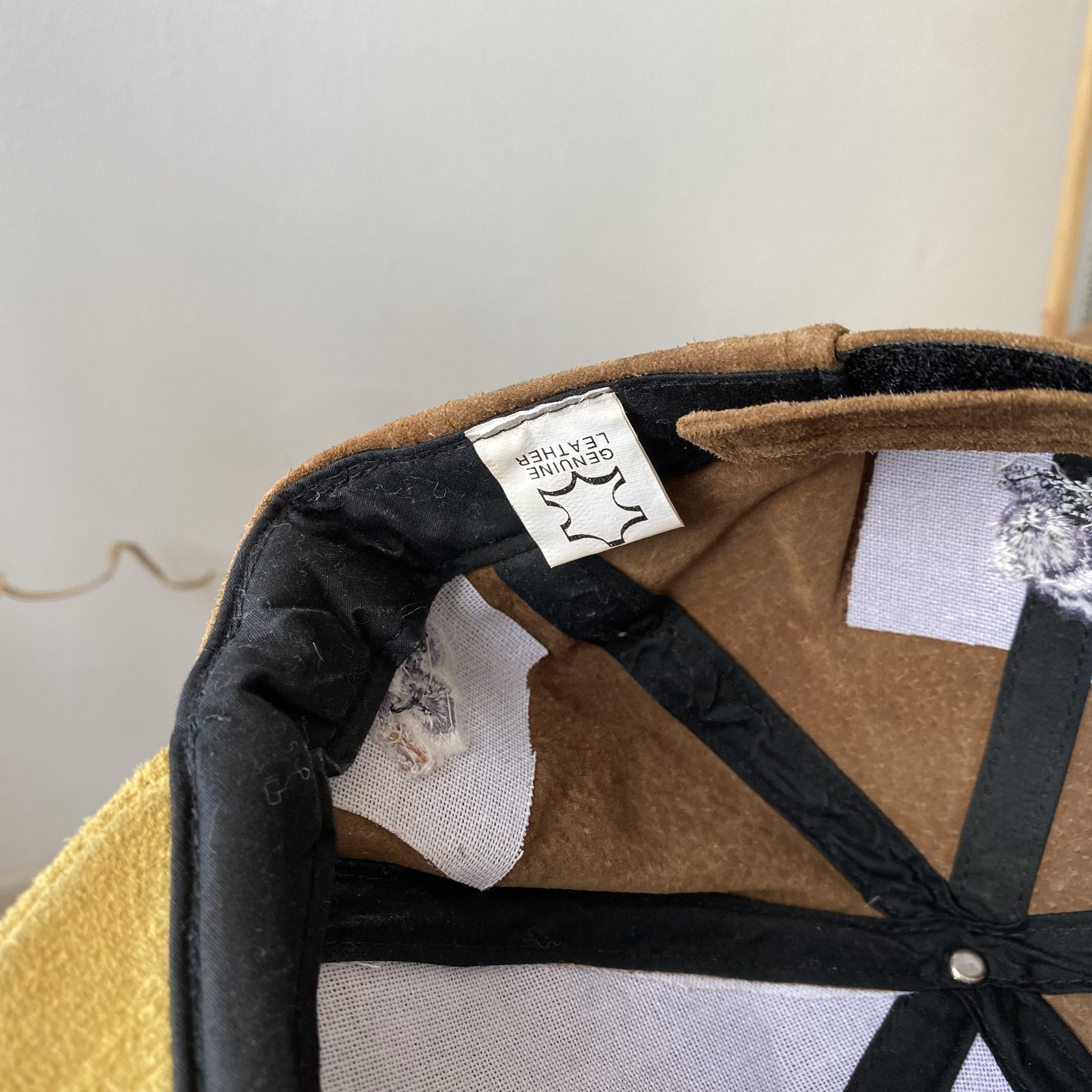 Cowboy Equipment 🐨 Vintage Real leather Australia logo Cap Suede Dad hat Size ONE SIZE - 8 Thumbnail