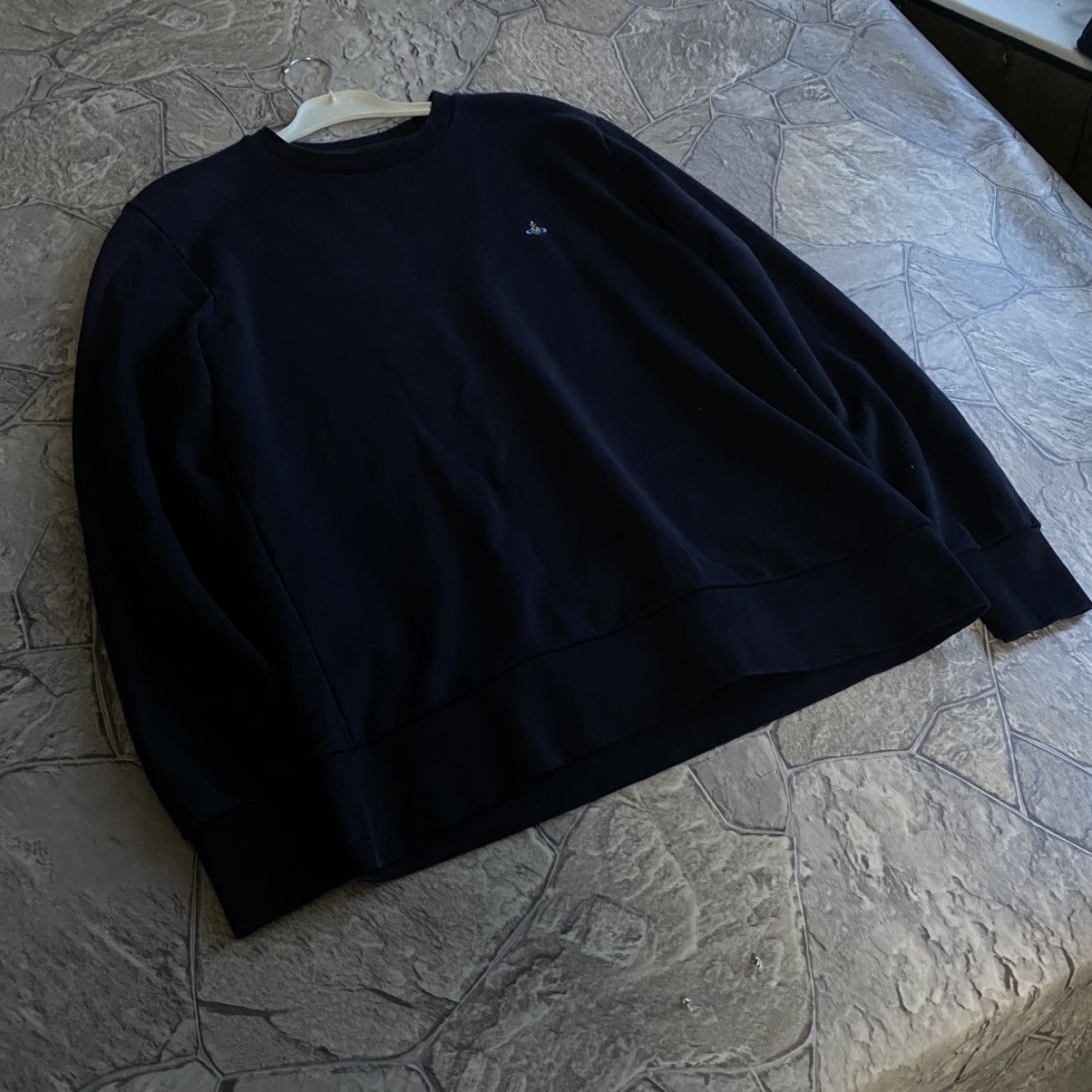 Vivienne Westwood Vivienne Westwood Orb Logo Sweatshirt Navy Blue Size Small Size US M / EU 48-50 / 2 - 6 Thumbnail