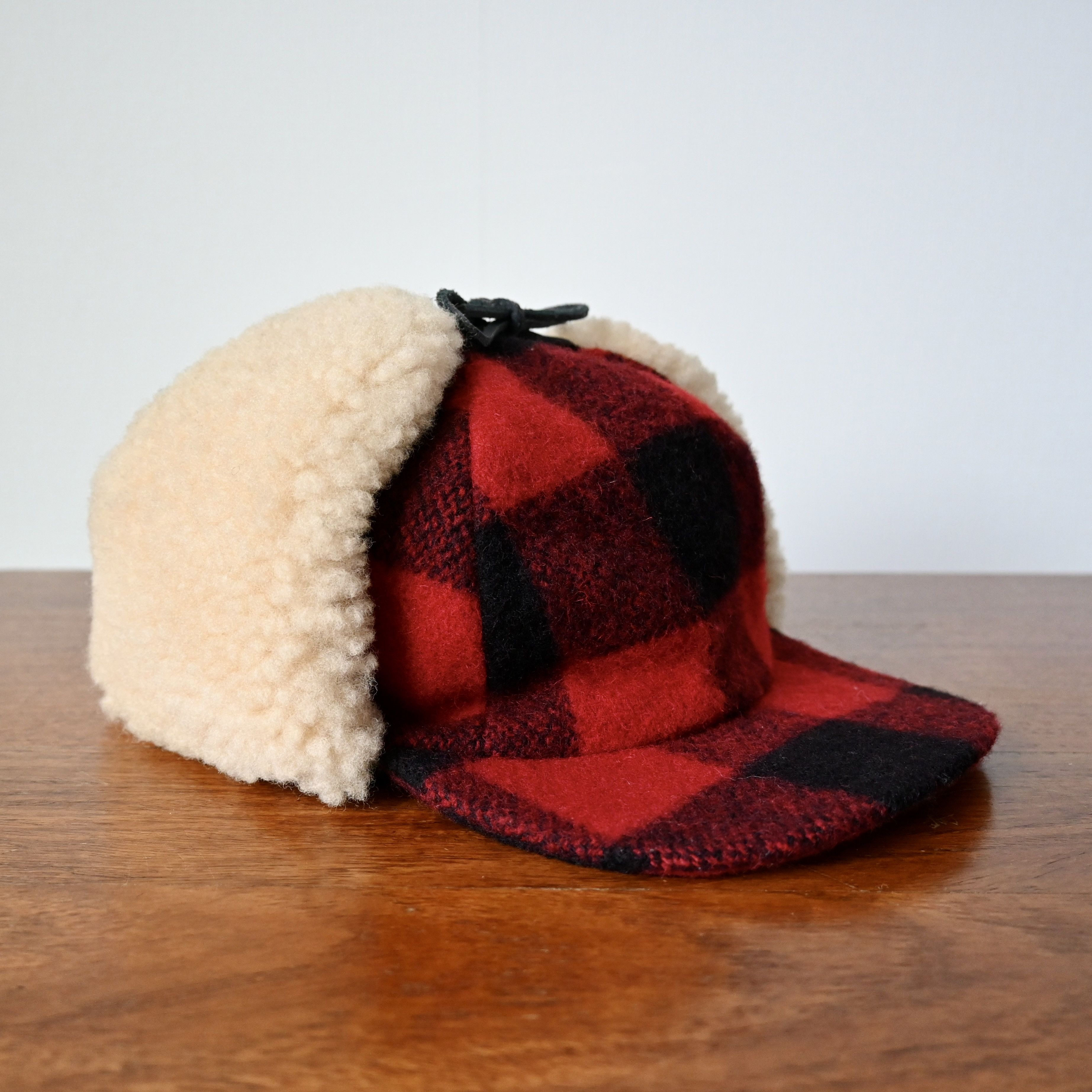 Banana Republic VTG 1990s BANANA REPUBLIC shearing earflap hat, made in USA Size ONE SIZE - 2 Thumbnail