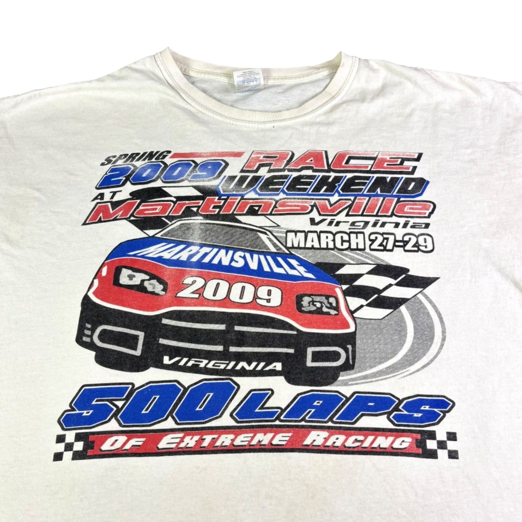 Gildan VINTAGE 2009 Martinsville 500 Laps NASCAR T-Shirt Mens XL White NASCAR Schedule Shirt Size US XL / EU 56 / 4 - 2 Thumbnail
