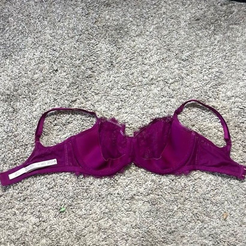 Victoria's Secret Victoria'S Secret Push Up Bra Womens 32DDD Purple Dream Angels Lace Underwire Unlined Lingerie Size ONE SIZE - 2 Thumbnail