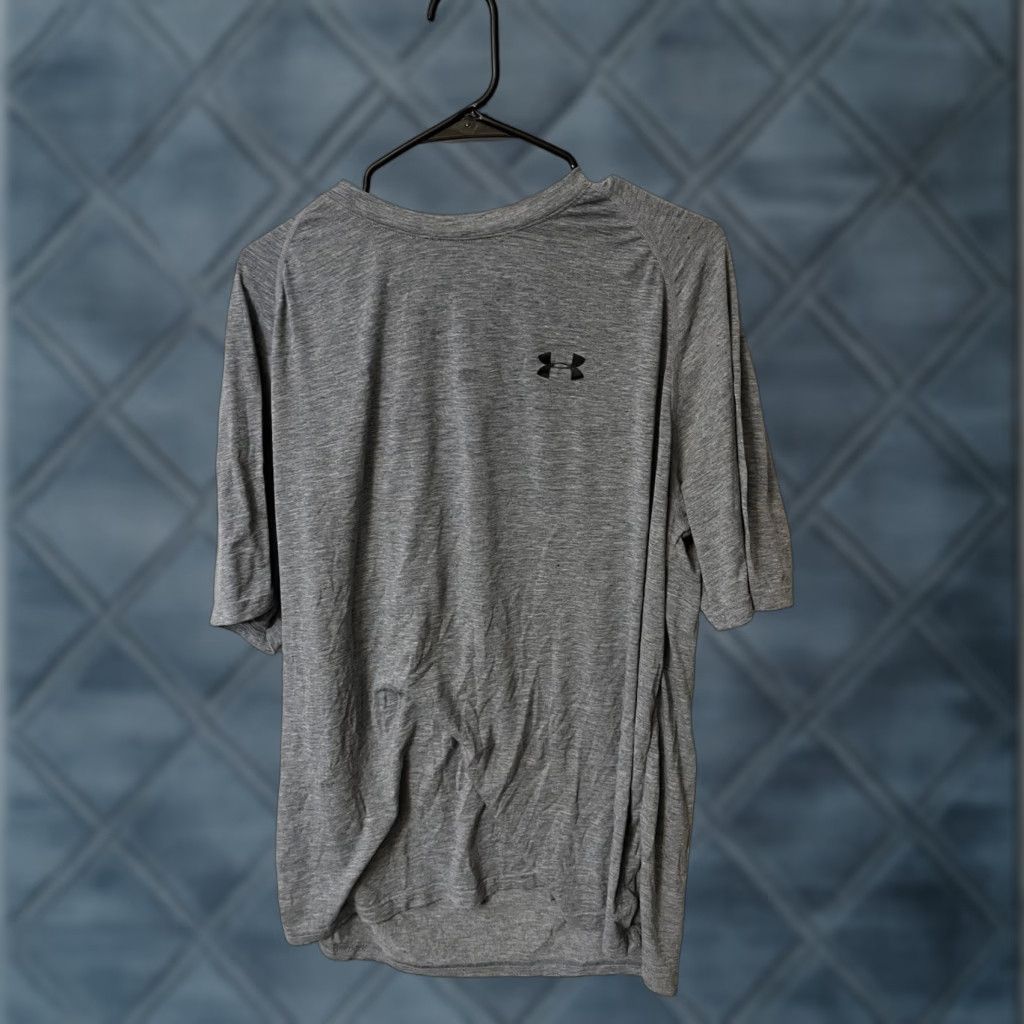 Under Armour Under Armour T-Shirt Adult Large Short Sleeve Gray HeatGear Logo Graphic Mens Size US L / EU 52-54 / 3 - 1 Thumbnail
