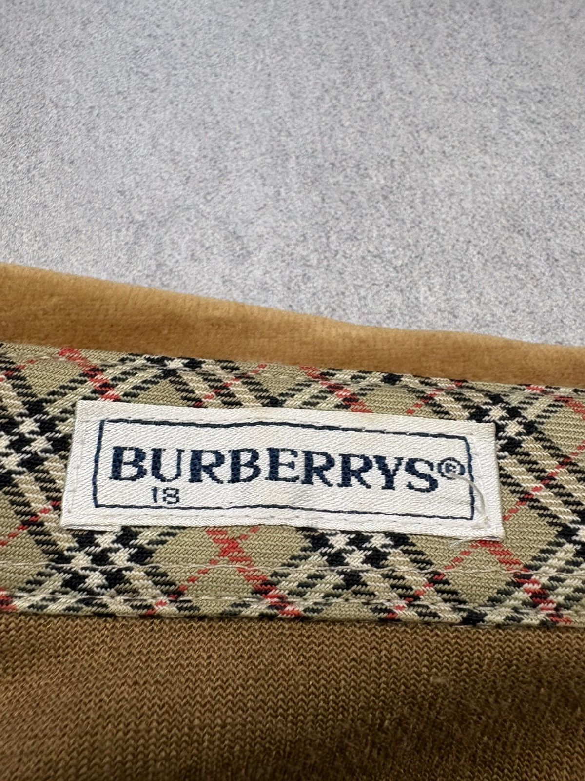 Burberry Vintage 90s Burberrys Spain Velour Quilted Overshirt Jacket Size L / US 10 / IT 46 - 14 Thumbnail