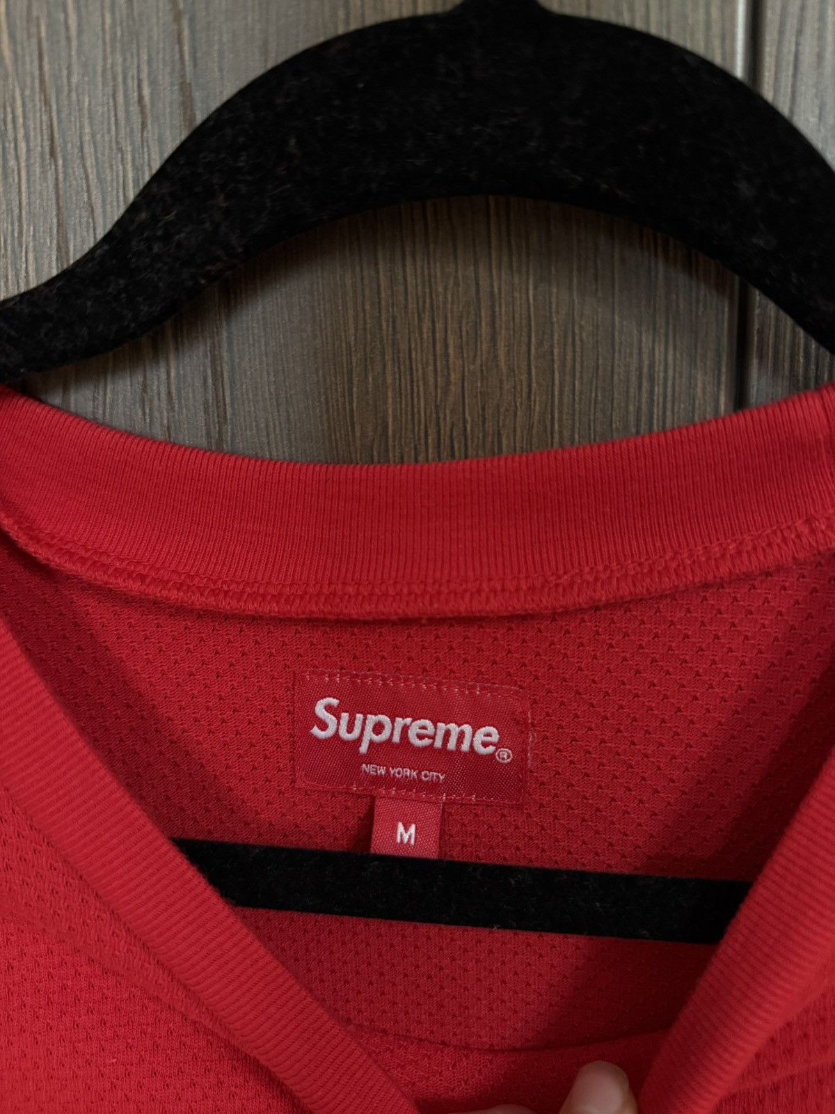 Supreme Supreme 2018 S/S Arc Logo T-shirt Red Mesh Size US M / EU 48-50 / 2 - 3 Thumbnail