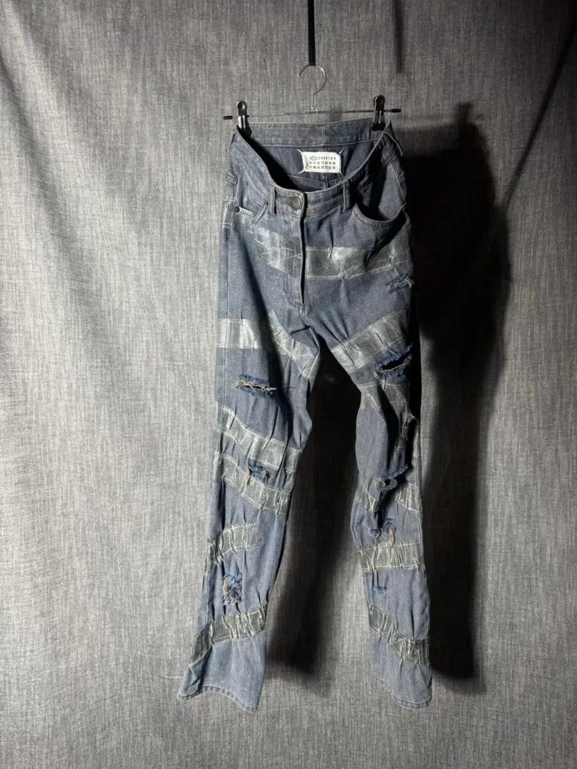 Maison Margiela Maison Margiela Distressed Tape Denim Jeans Size 26" / US 2 / IT 38 - 1 Thumbnail