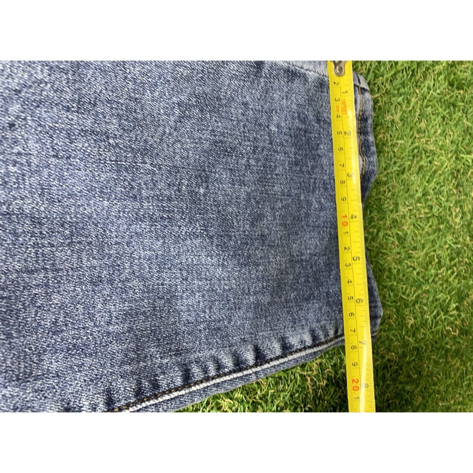 Vintage Judy Blue Jeans Womens 18W Slim Fit Blue Denim 37x30 Medium Wash 5-Pocket Stretch Tapered Regular Rise High Waist Jeans Womens Size 40" / US 18 - 6 Thumbnail