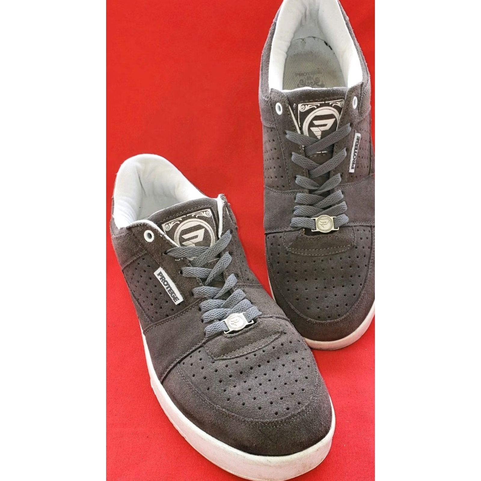 Vintage Protege Men's Lifestyle Fashion Sneakers Size 15M Gray Suede Sneakers Shoes Casual M Mens Gray Protége Size US 15 / EU 48 - 2 Thumbnail
