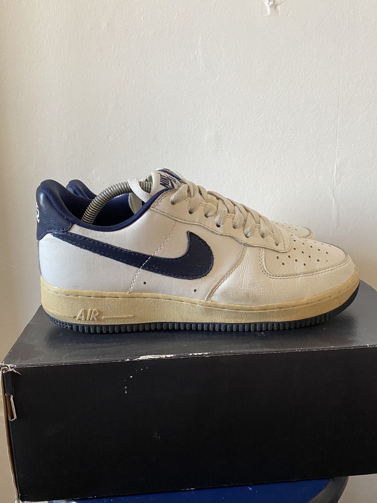 Nike Nike Air Force 1 Nai Ke QS Size US 8 / EU 41 - 8 Thumbnail